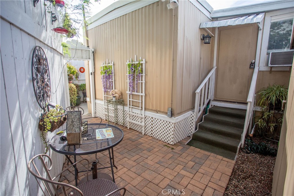 21001 Plummer Street 71