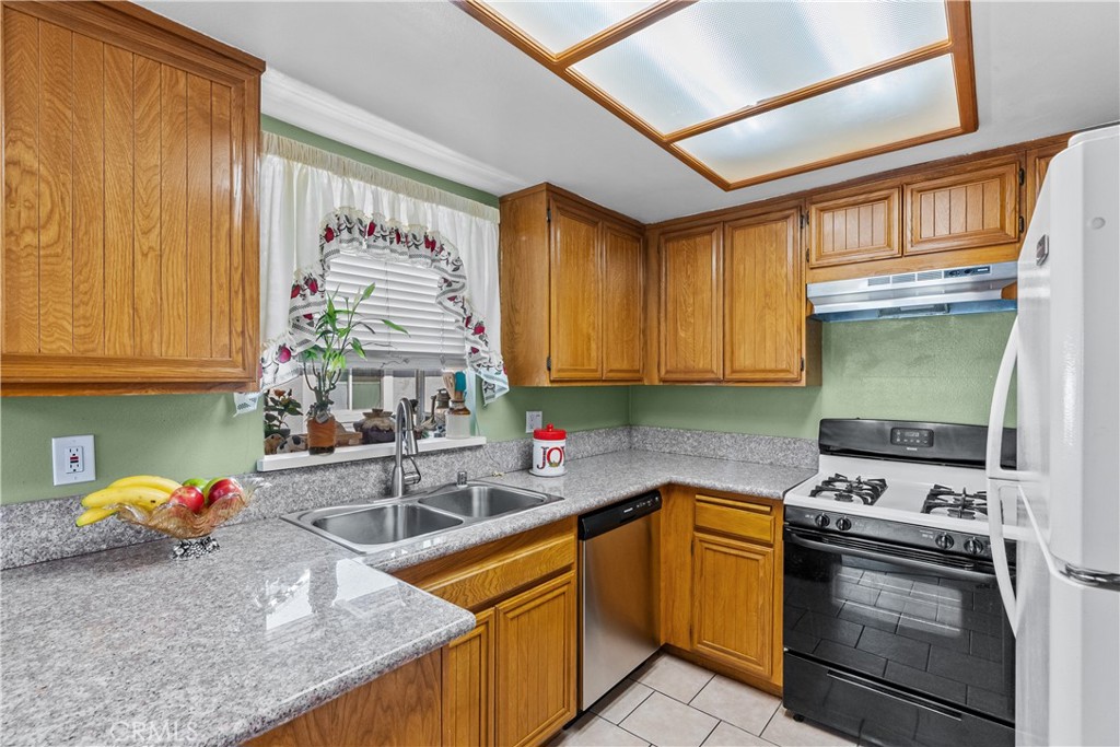 26780 Claudette Street 366