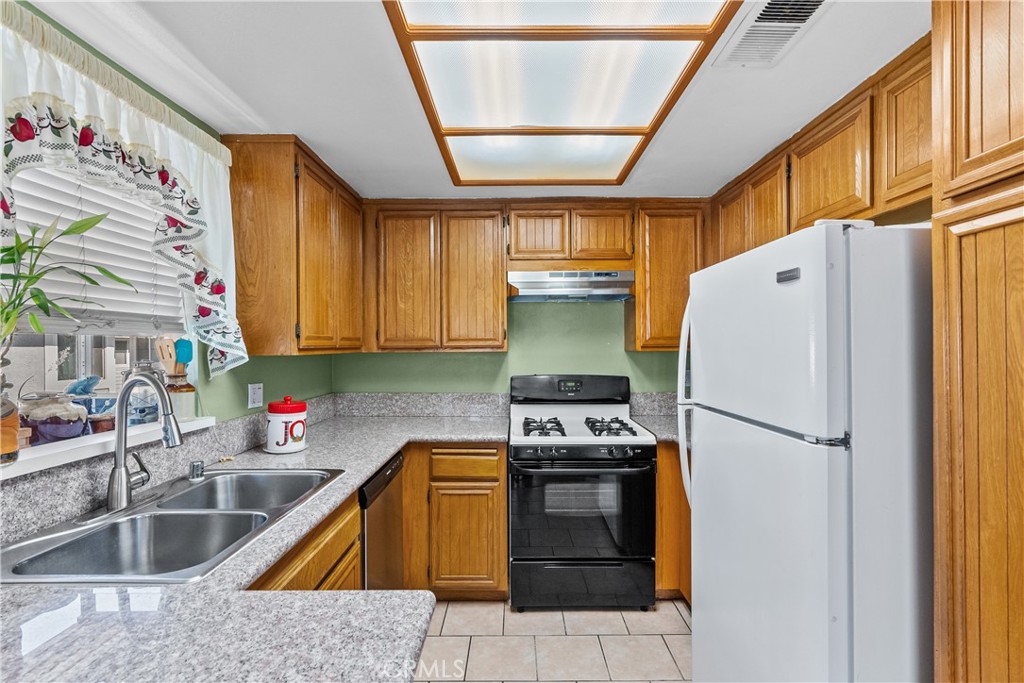 26780 Claudette Street 366