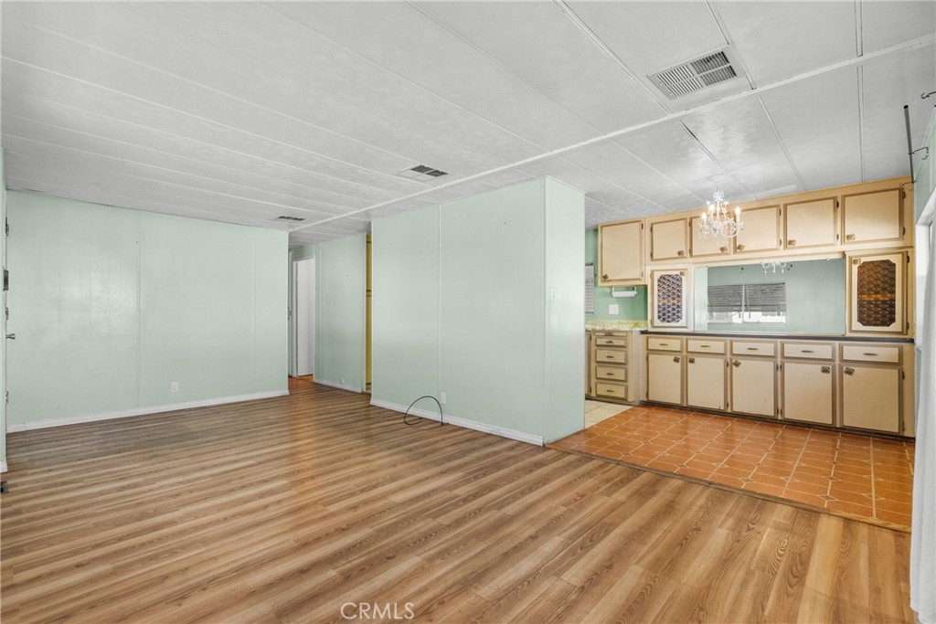 21001 Plummer Street 72