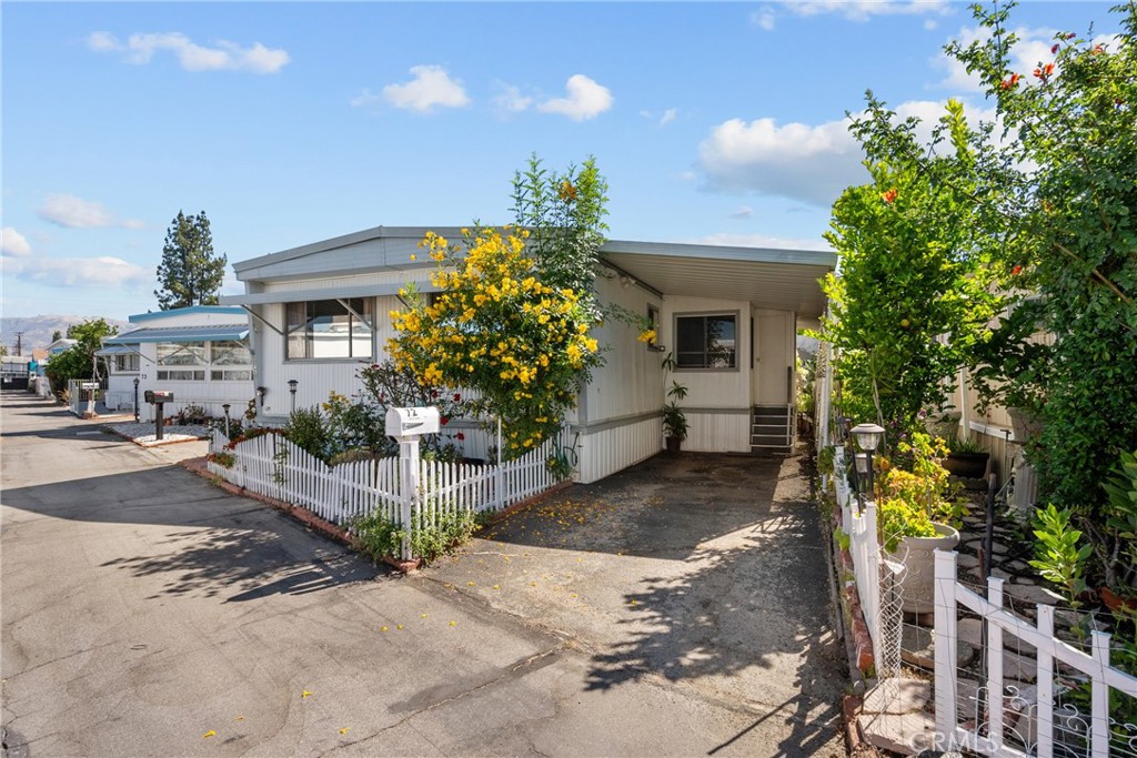 21001 Plummer Street 72