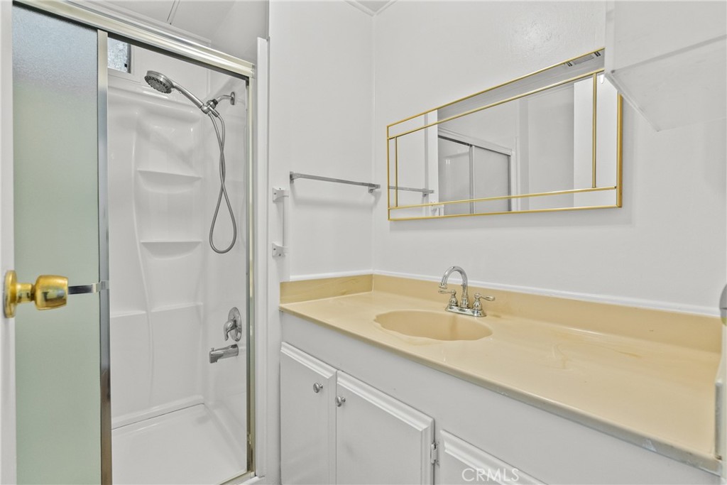 21001 Plummer Street 72