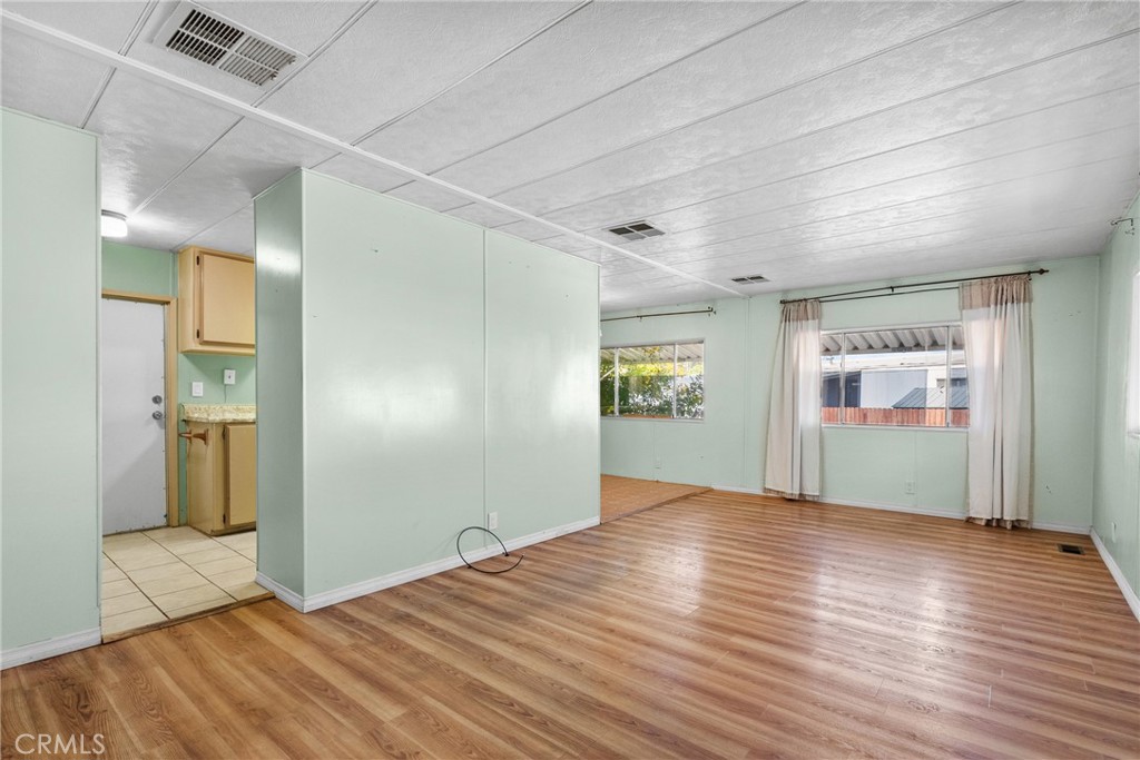 21001 Plummer Street 72