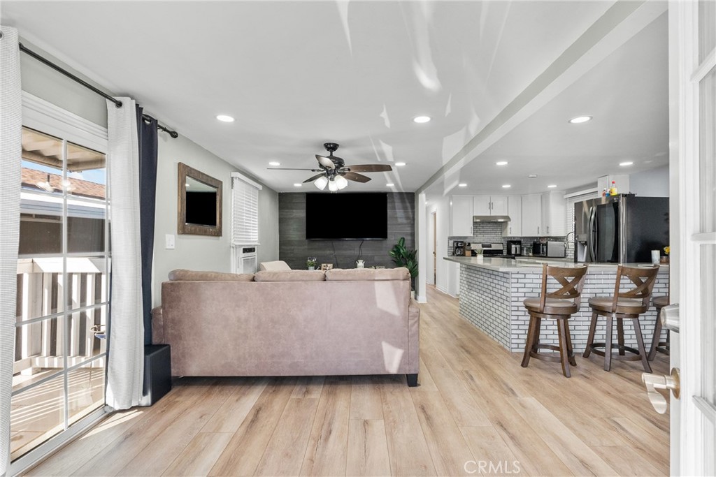 12401 filmore 719