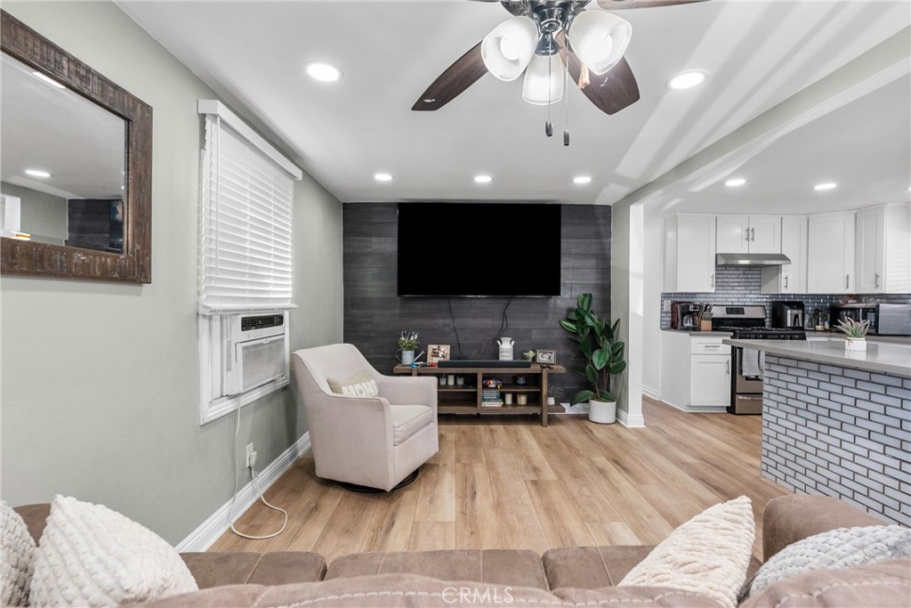 12401 filmore 719