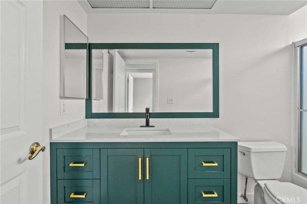 18958 Sherman Way 17