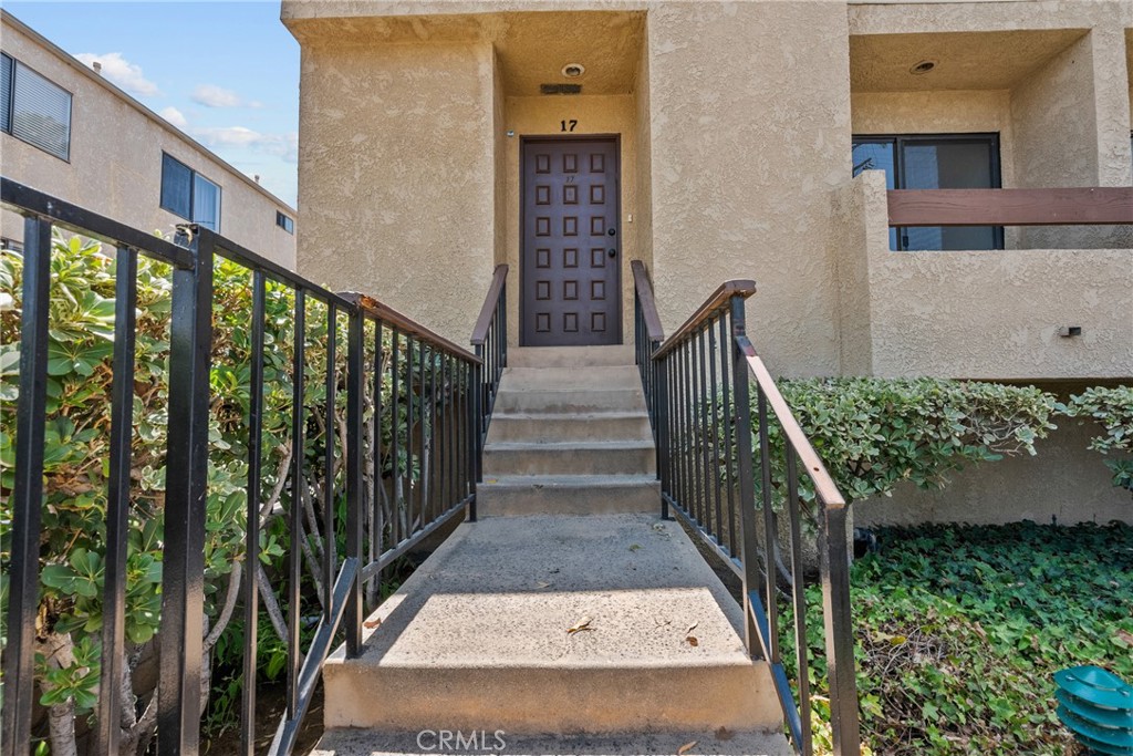 18958 Sherman Way 17