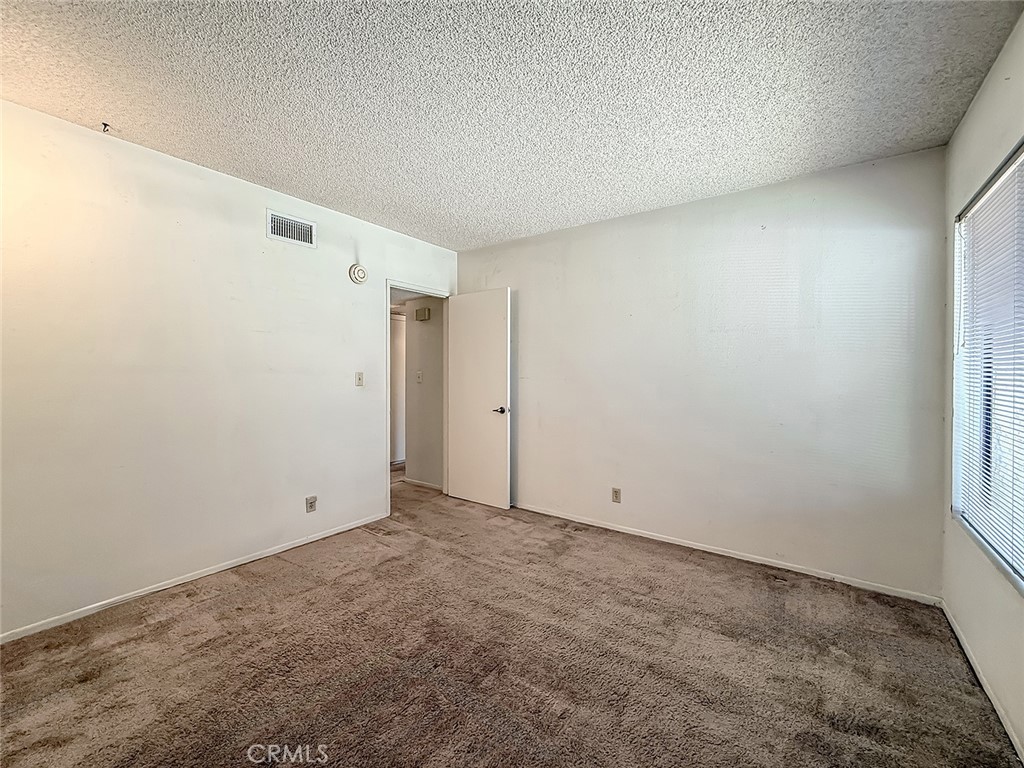 20027 Community Street 54