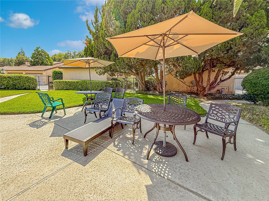 20027 Community Street 54