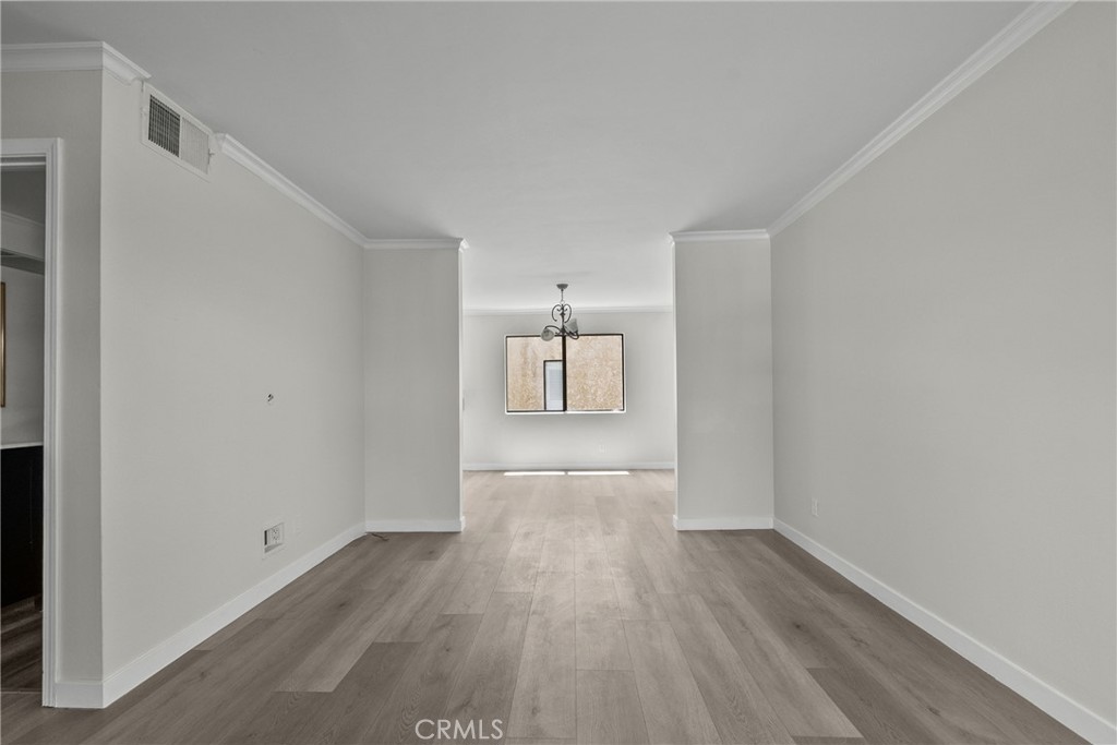 18958 Sherman Way 17