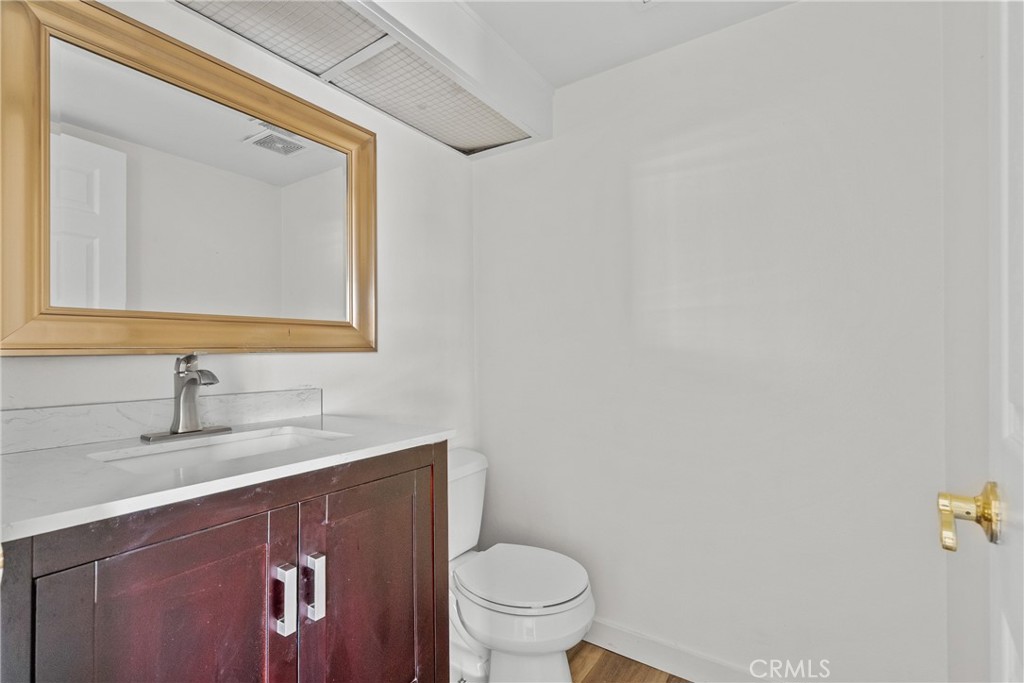 18958 Sherman Way 17