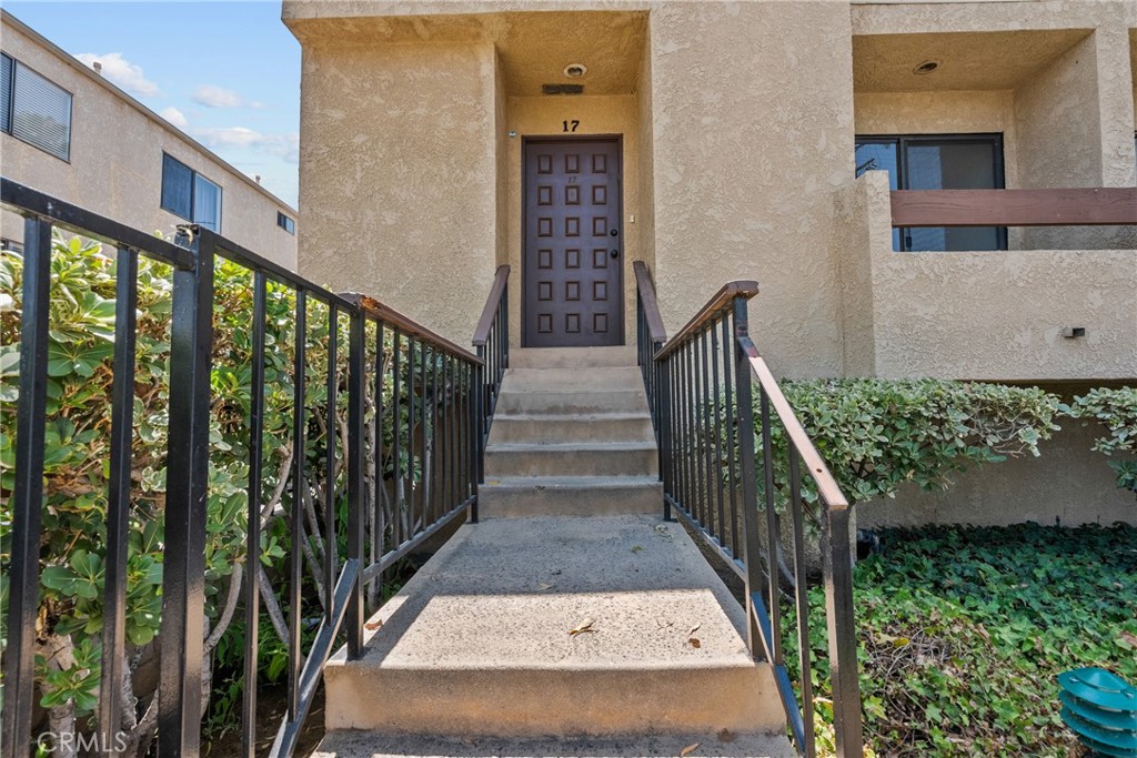 18958 Sherman Way 17