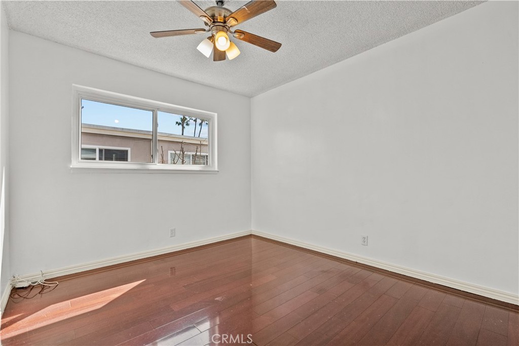 7137 Coldwater Canyon Avenue 10