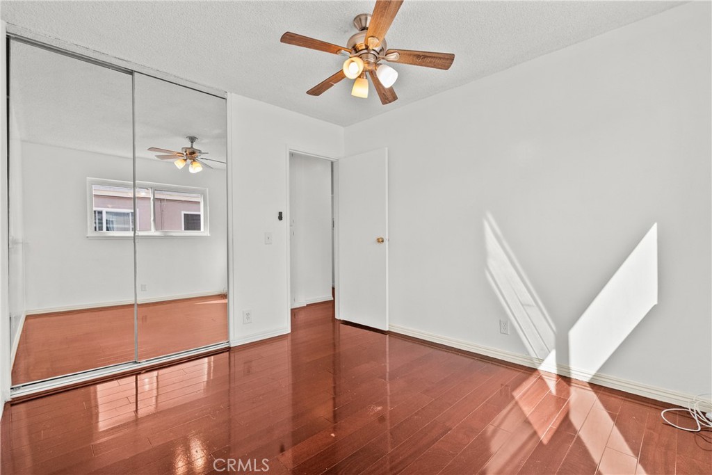 7137 Coldwater Canyon Avenue 10