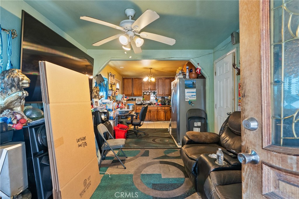 1500 W 59th Place