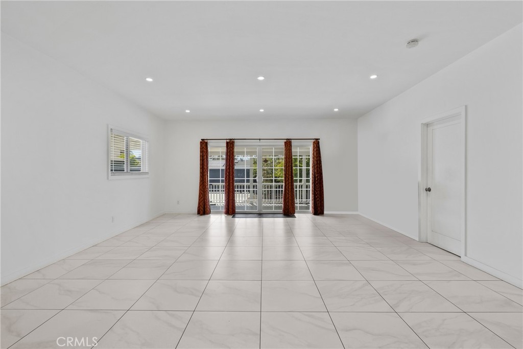 13102 Branford