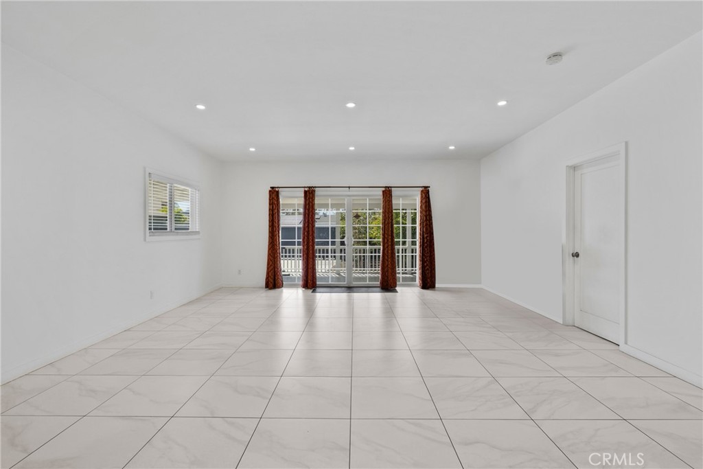 13102 Branford