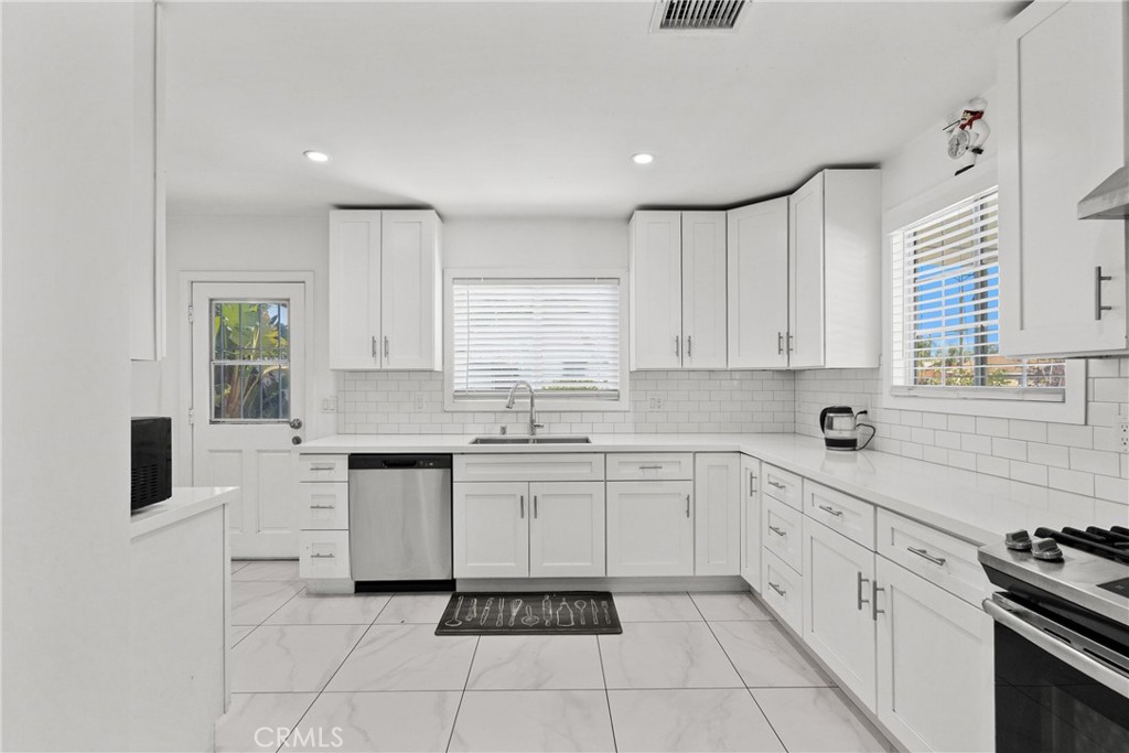 13102 Branford