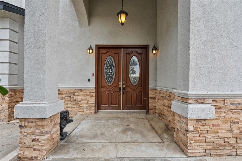 4216 Cedar
