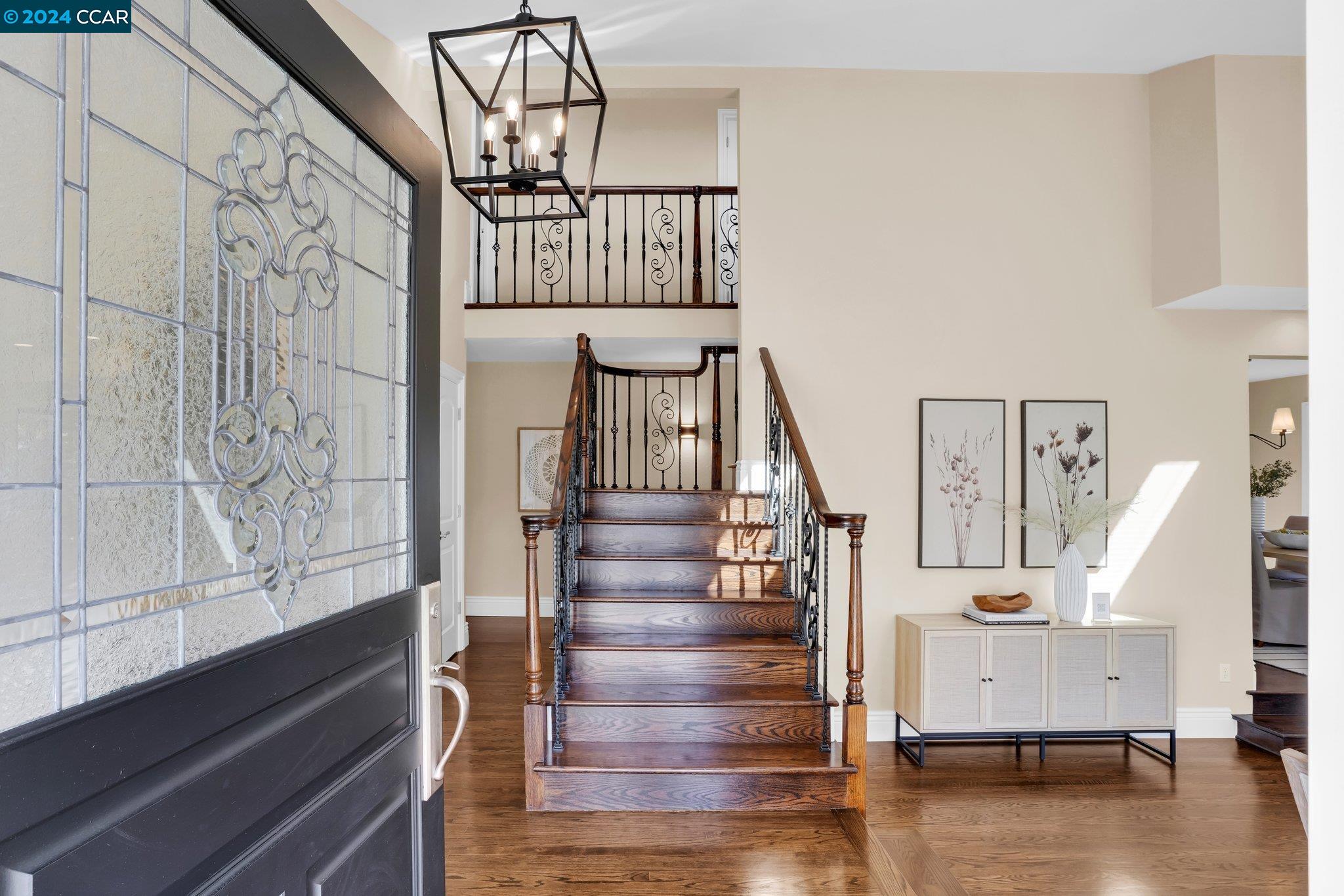 141 Burgess Ct