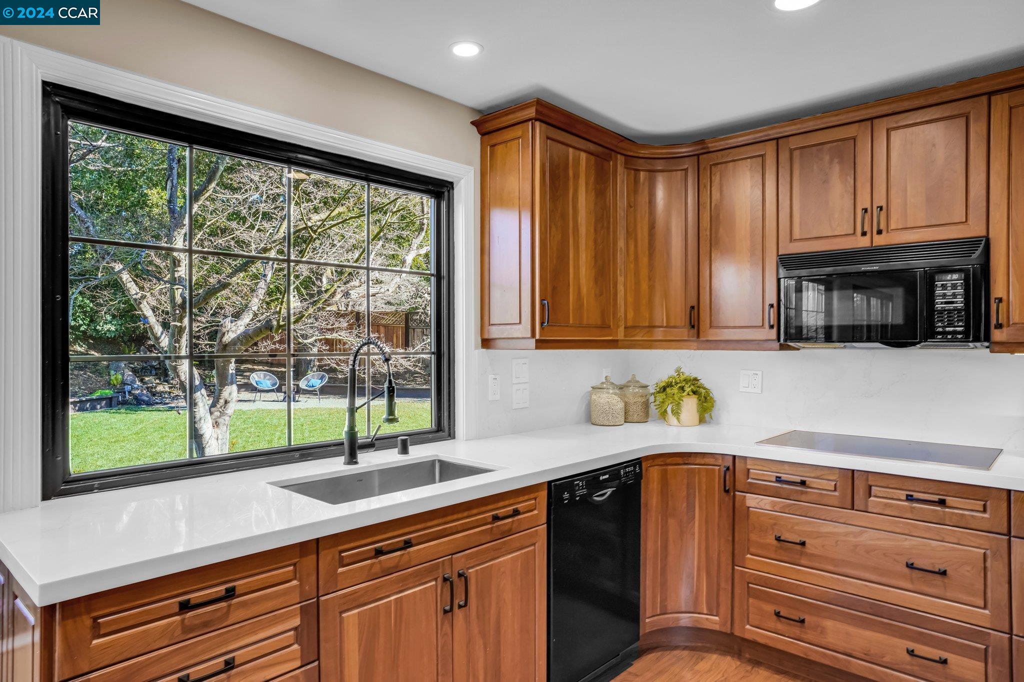141 Burgess Ct