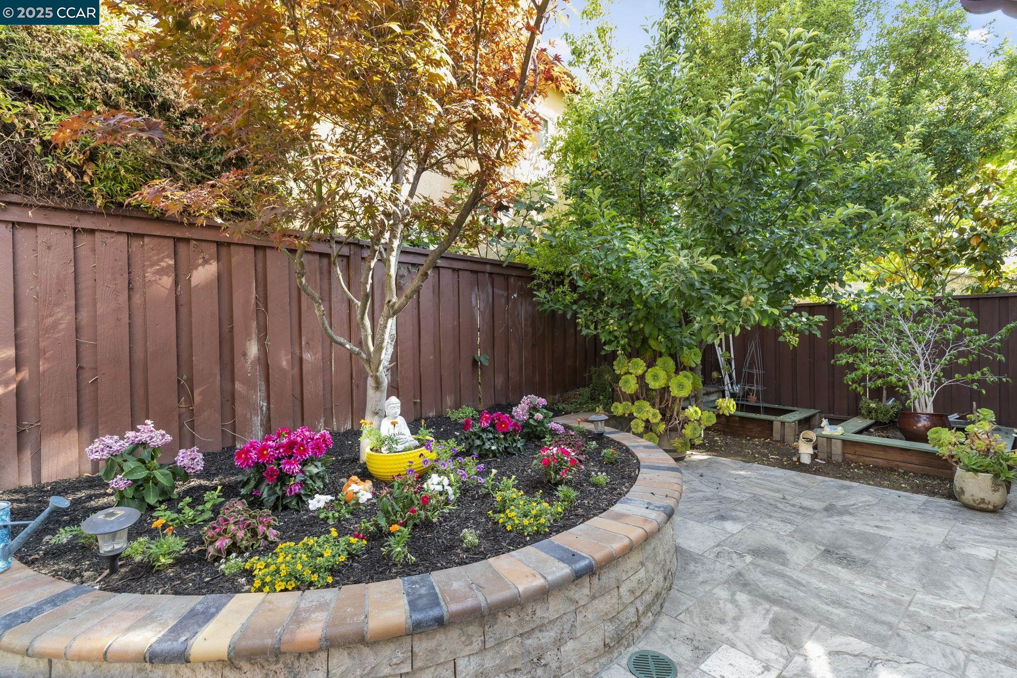7509 Balmoral Way