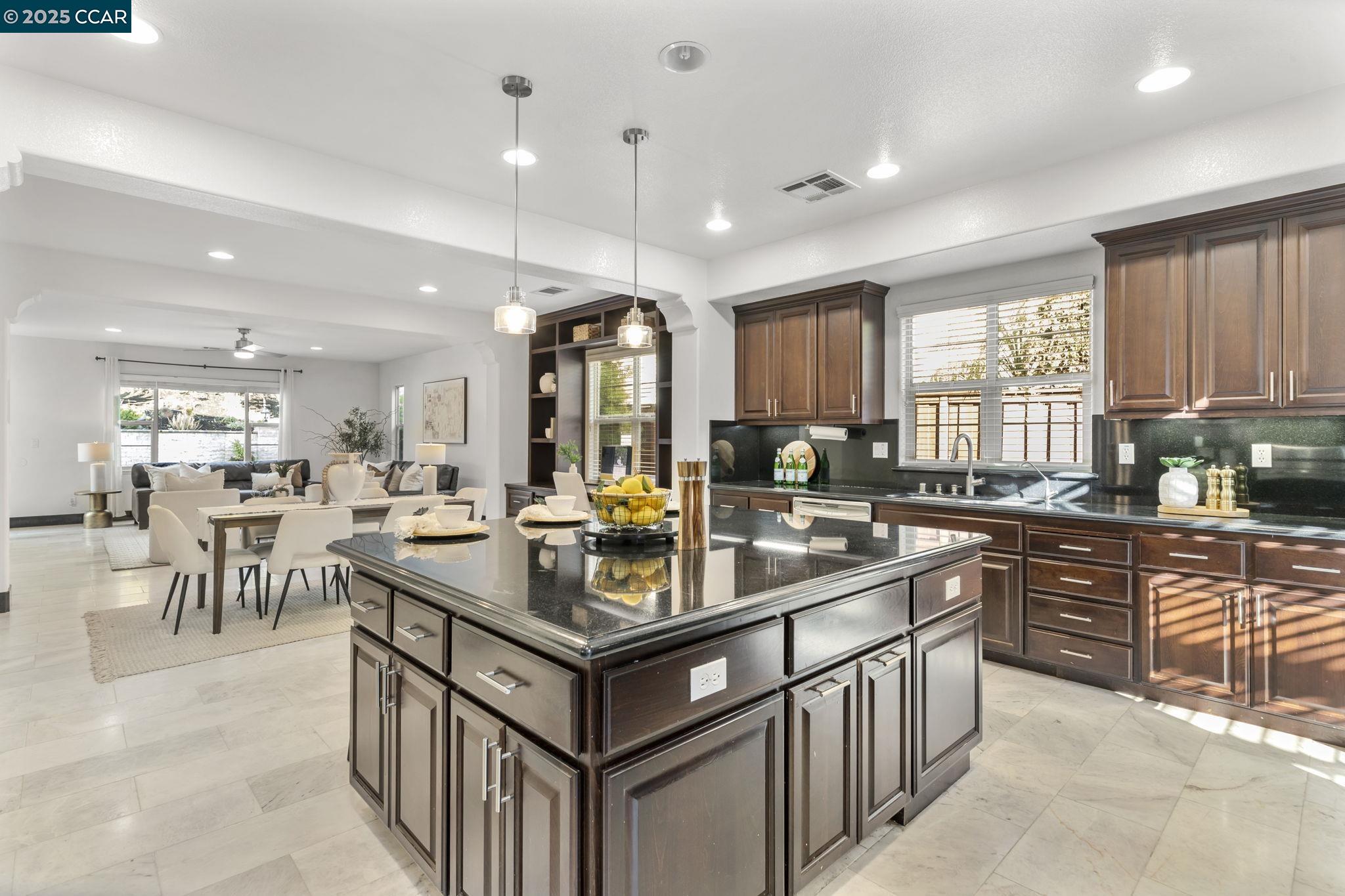 7509 Balmoral Way