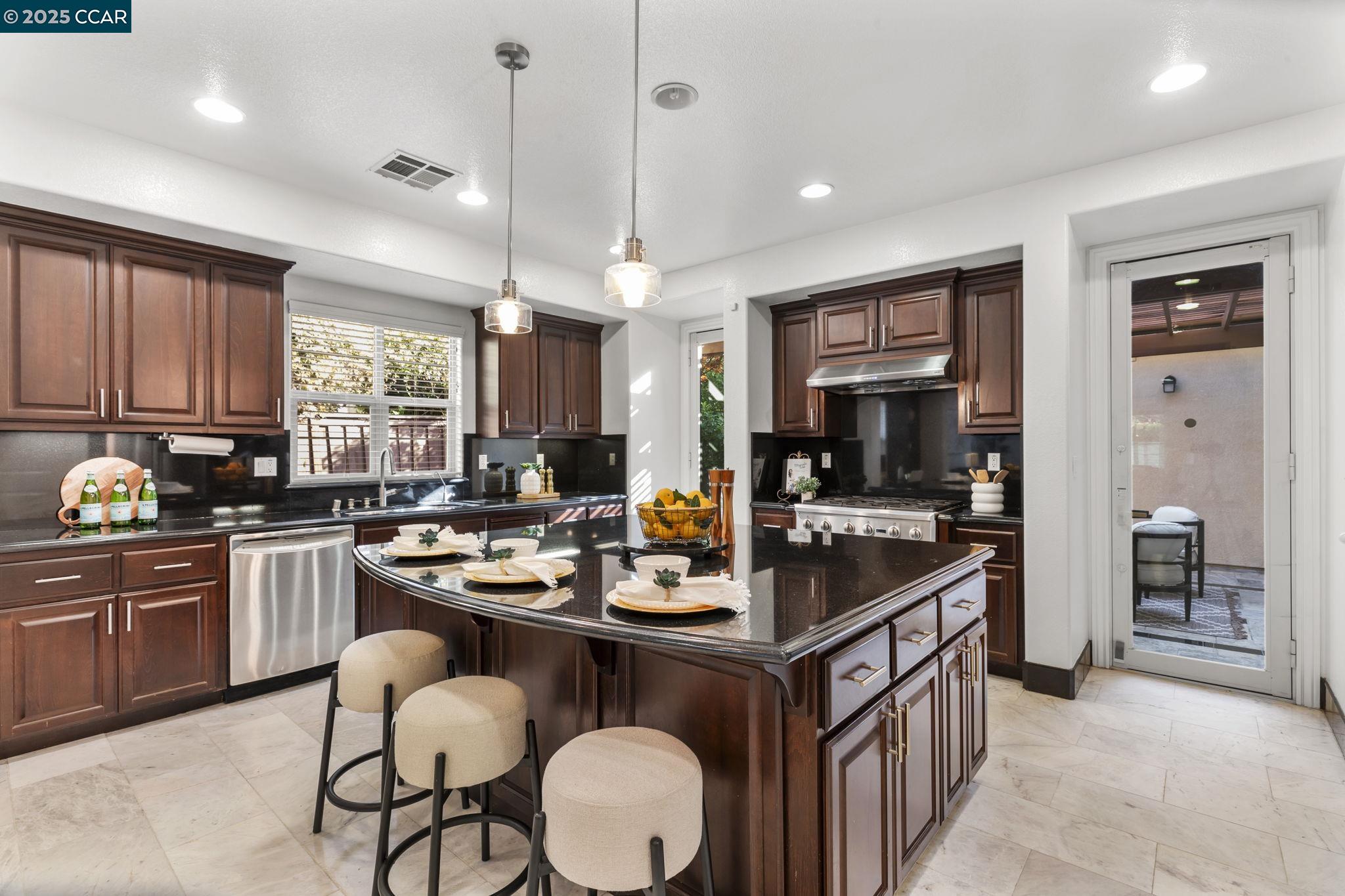 7509 Balmoral Way