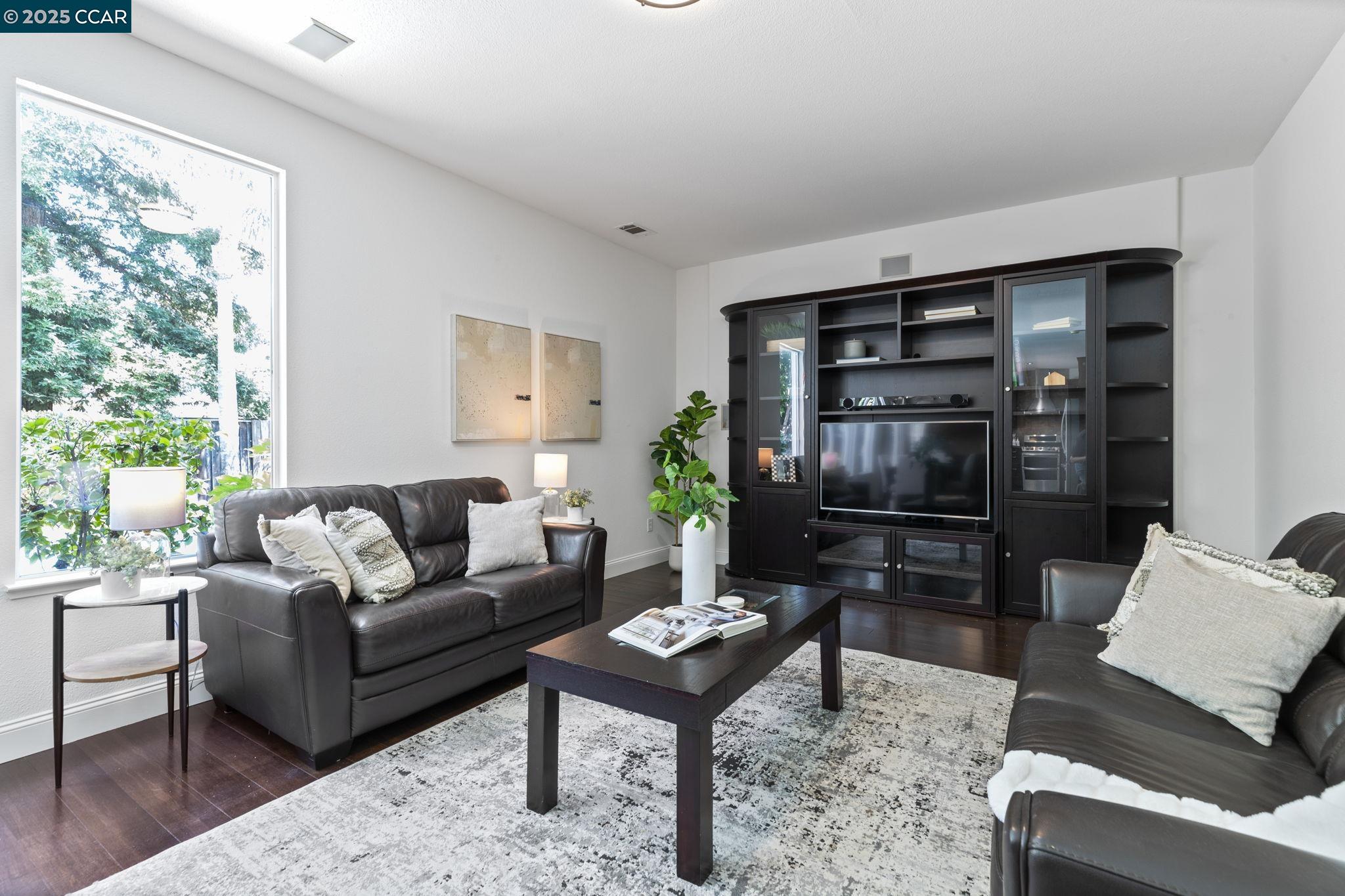 631 Summerwood Dr