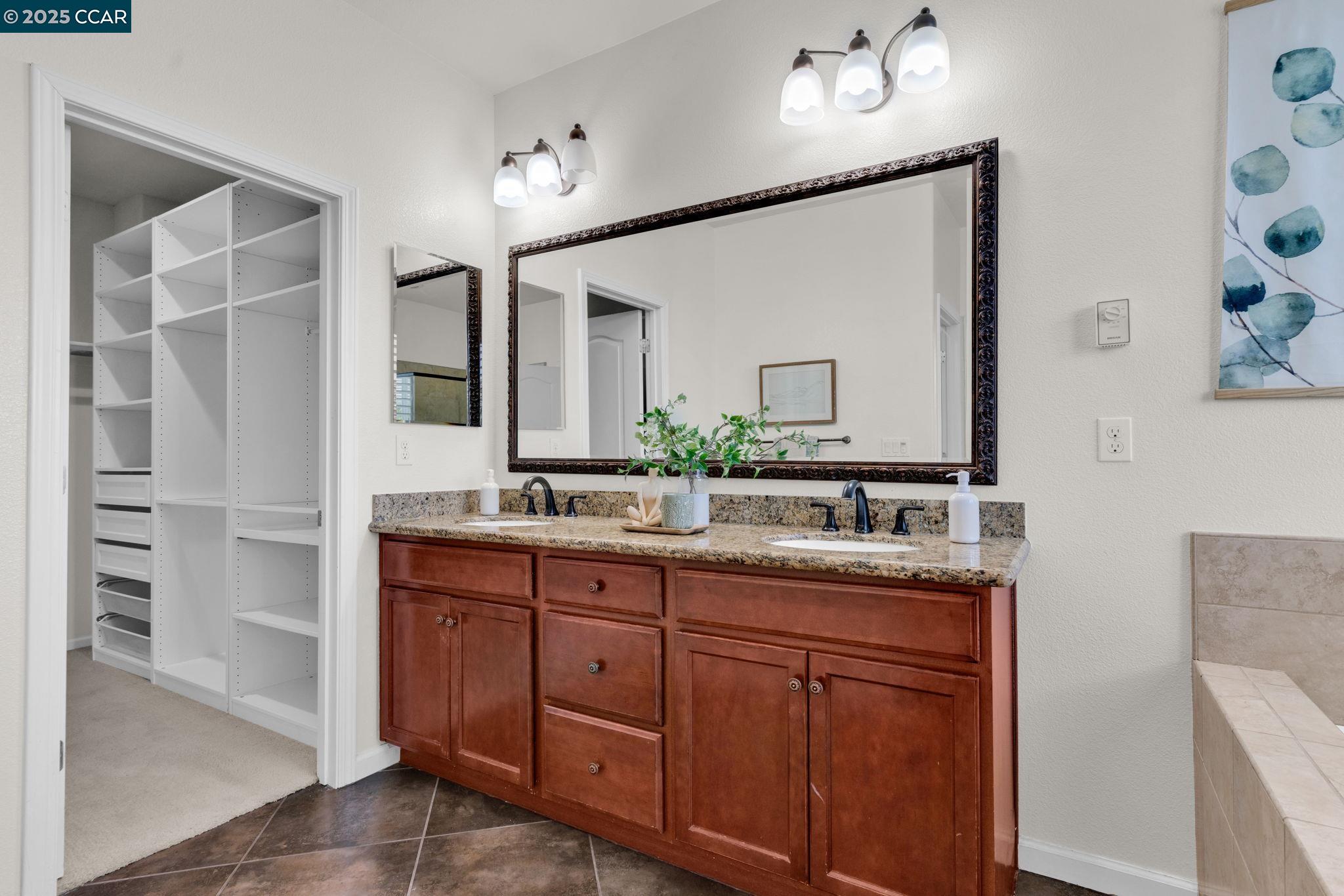 6983 Alamo Creek Trl