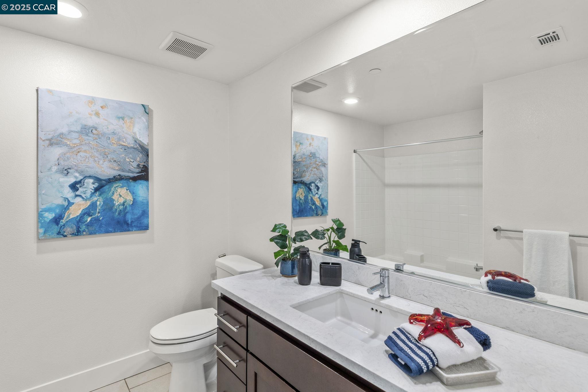 320 Riesling Ave # 23