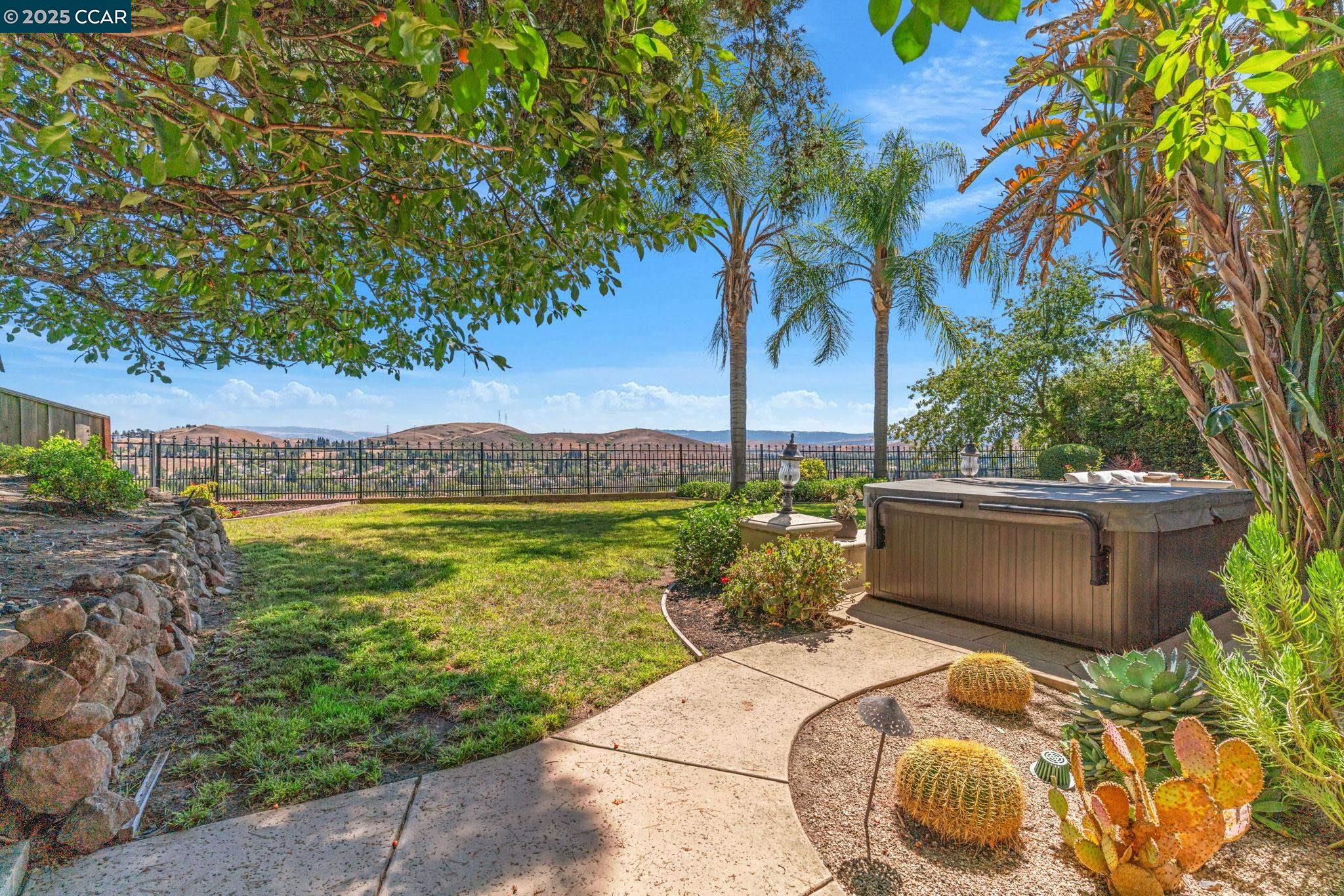 3466 Silver Maple Dr
