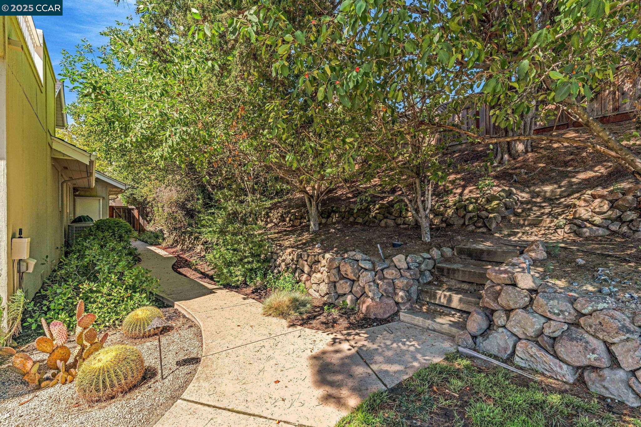 3466 Silver Maple Dr