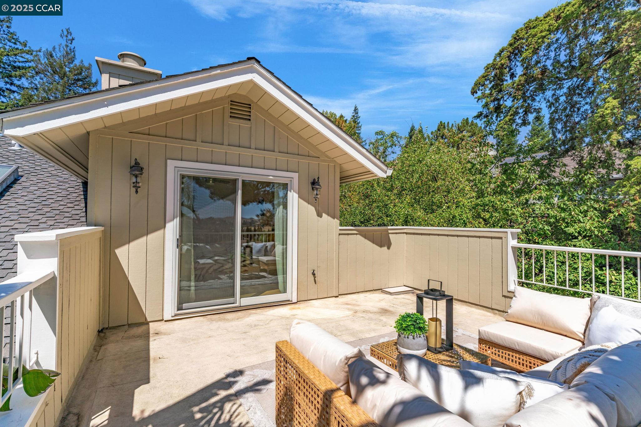 3466 Silver Maple Dr