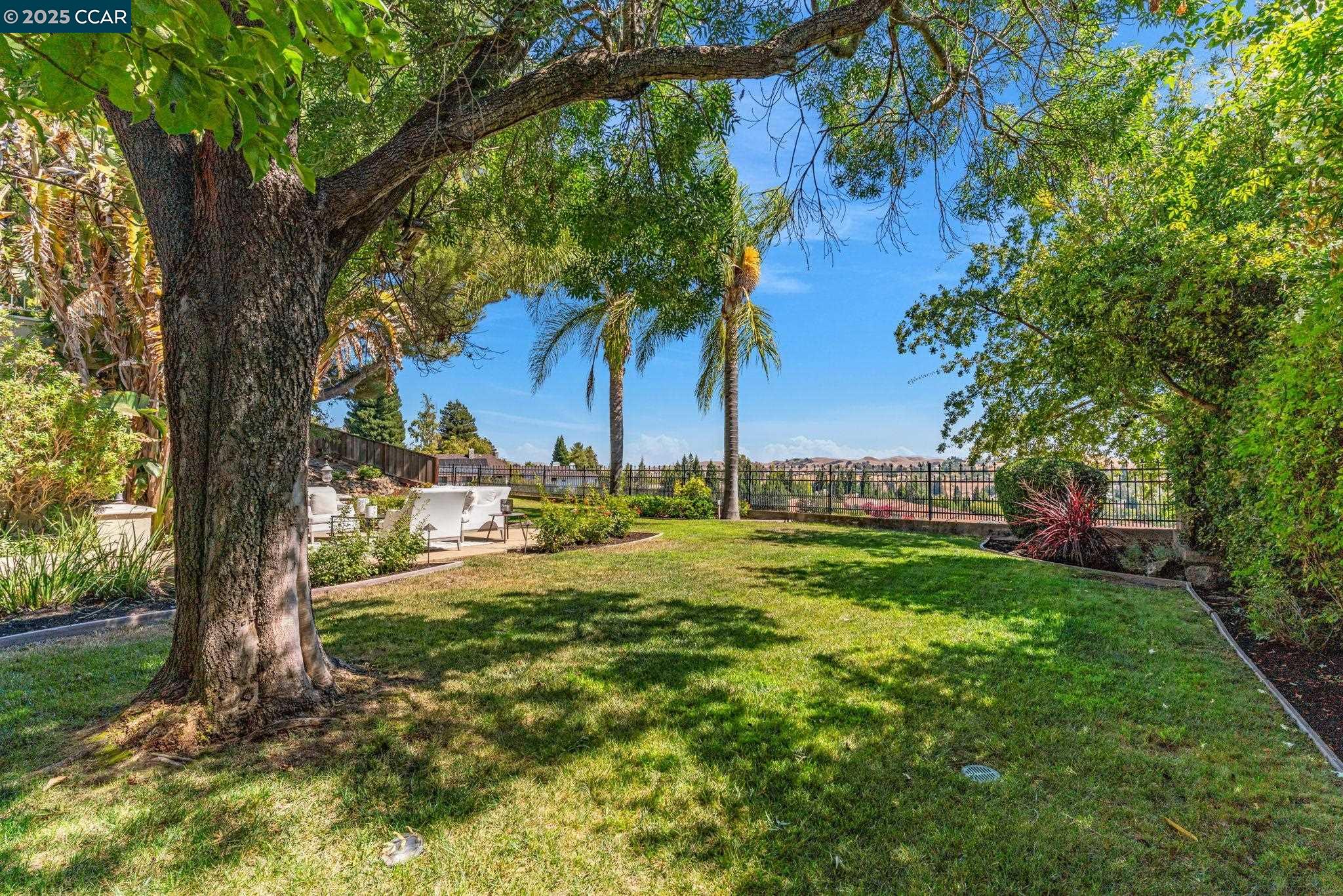 3466 Silver Maple Dr