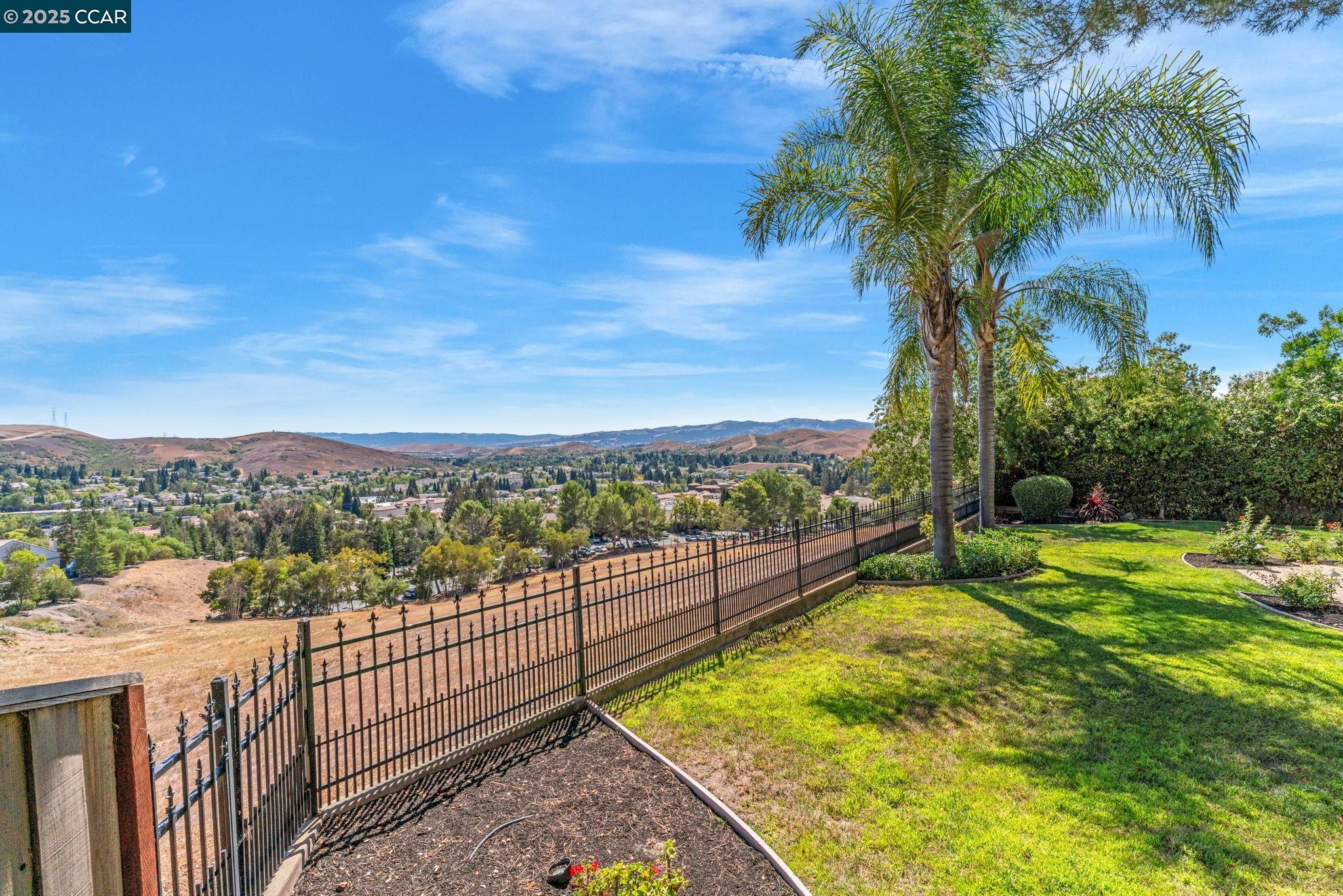 3466 Silver Maple Dr