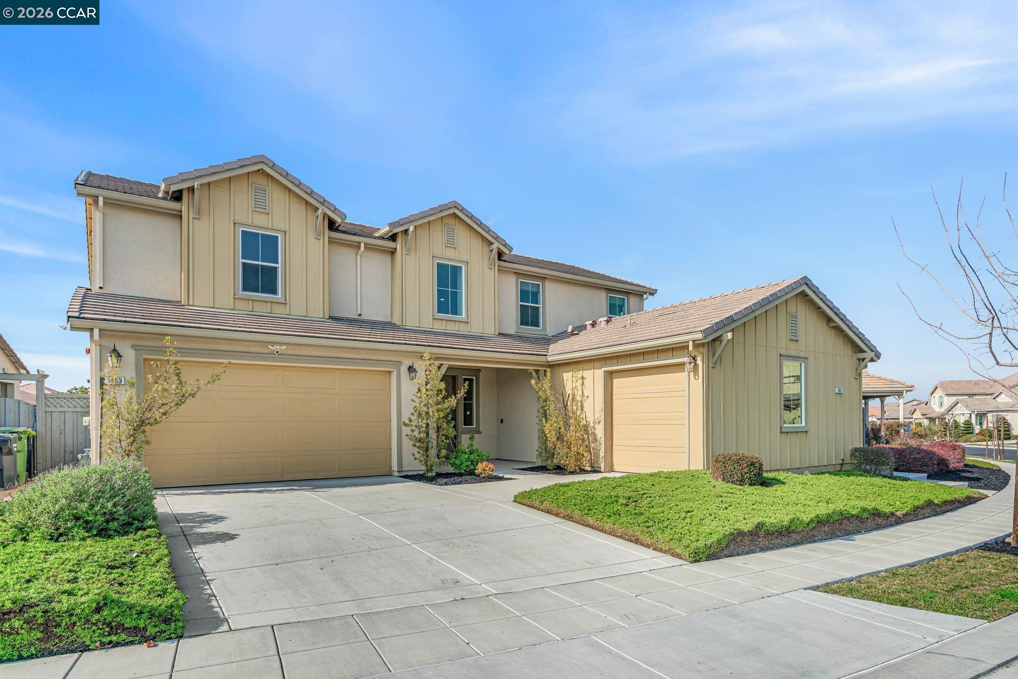 1553 S Perkins Place