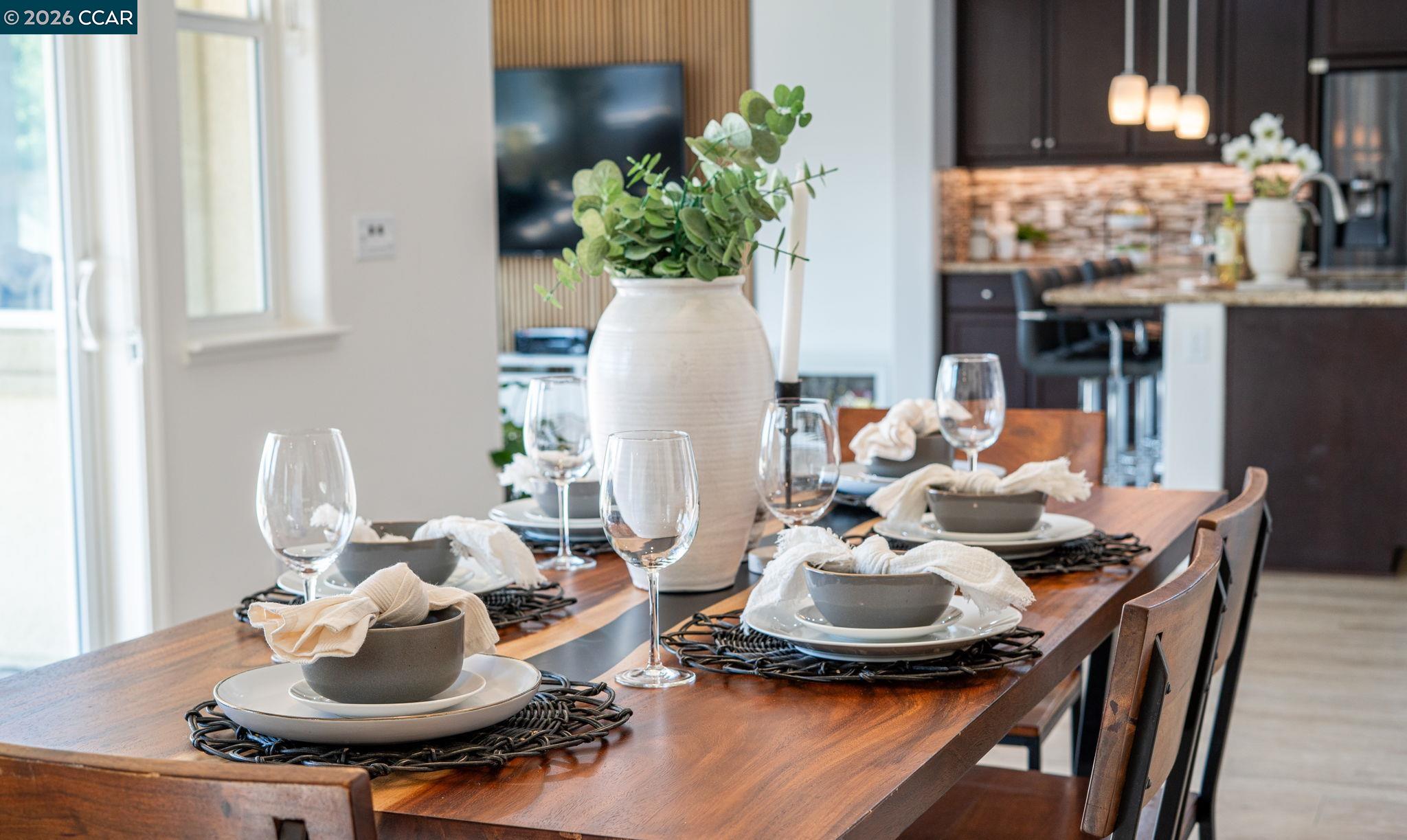 1553 S Perkins Place