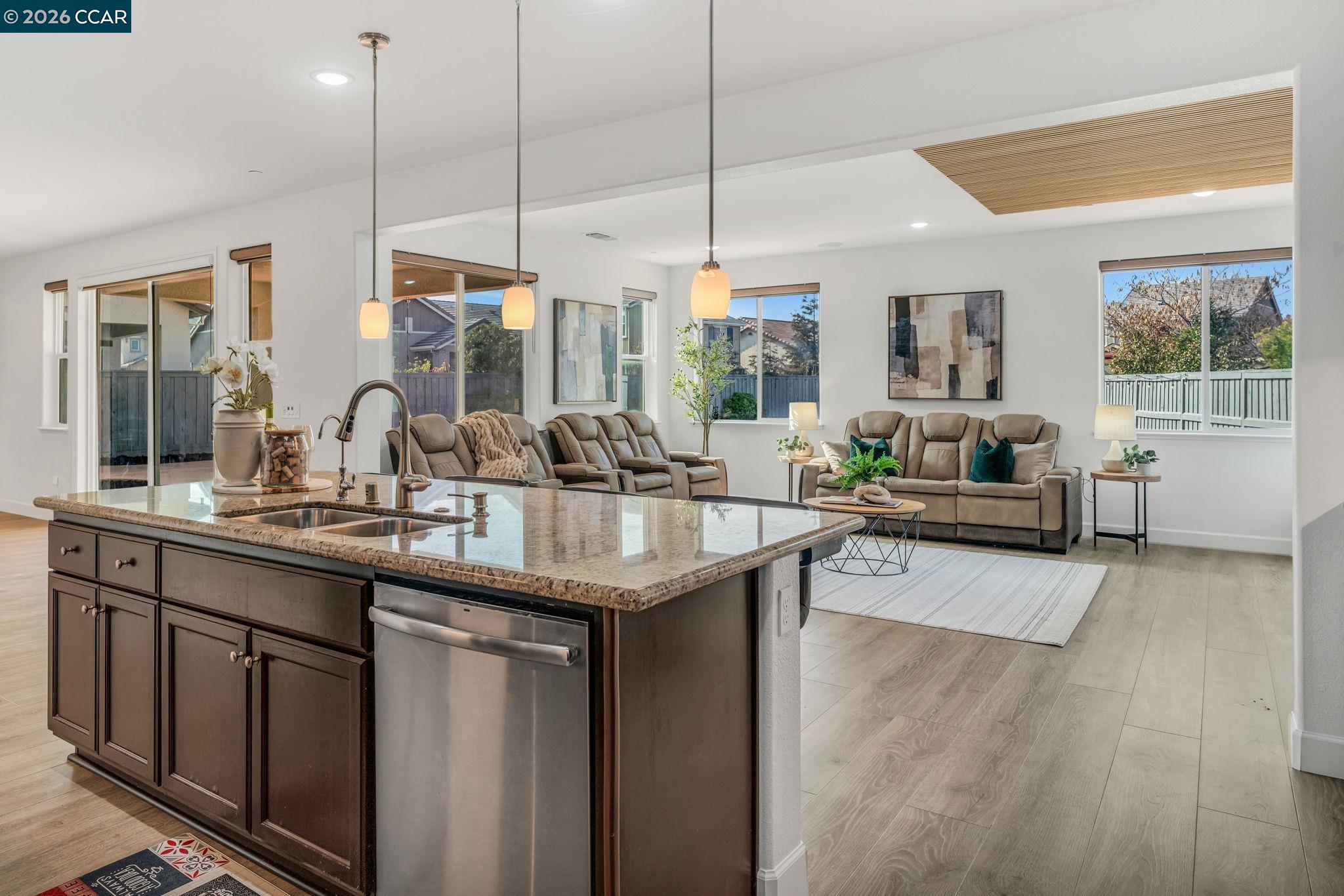 1553 S Perkins Place