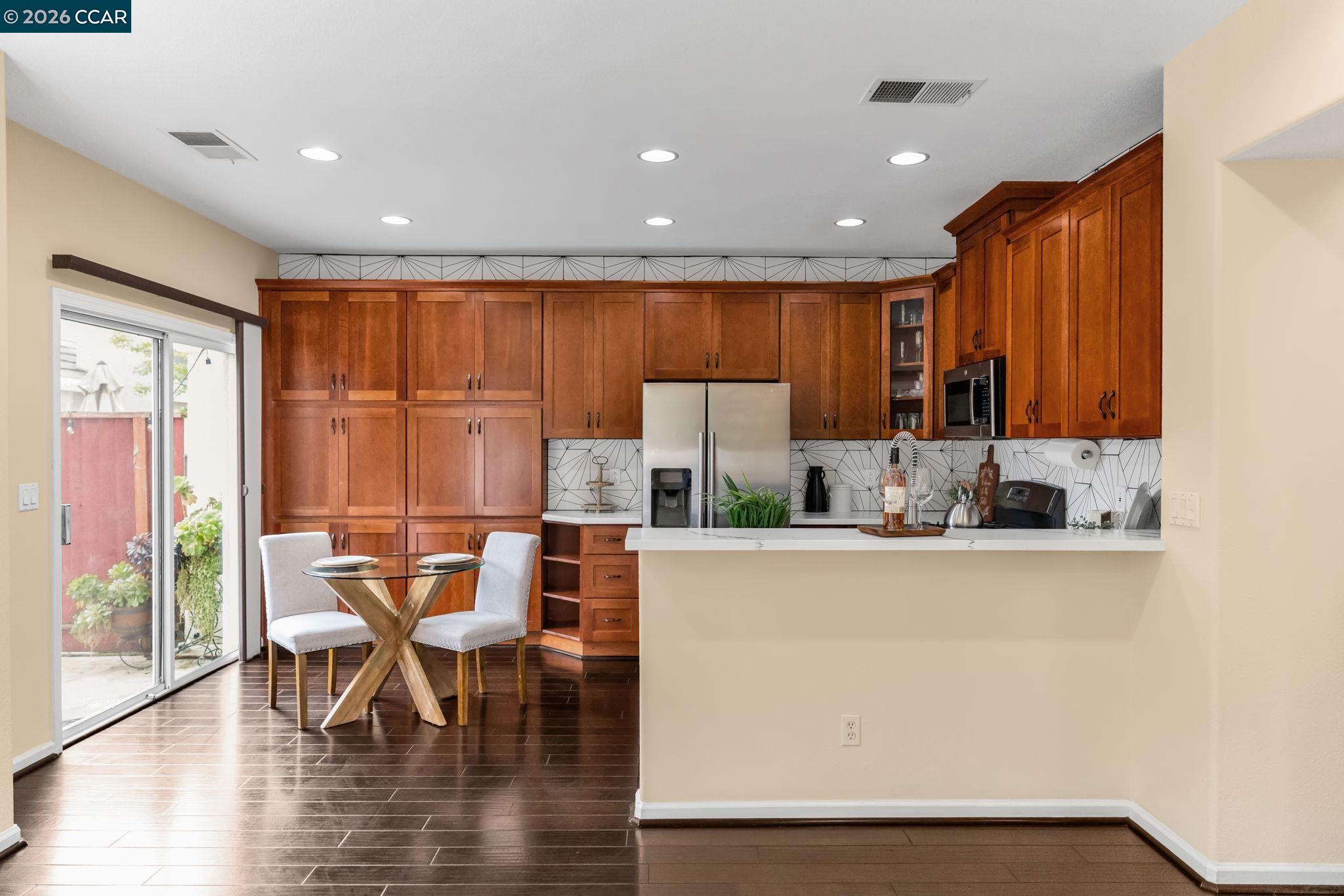 125 Shadowhill Cir