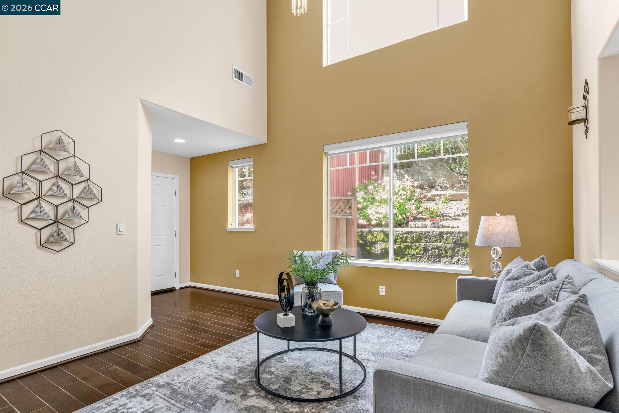 125 Shadowhill Cir