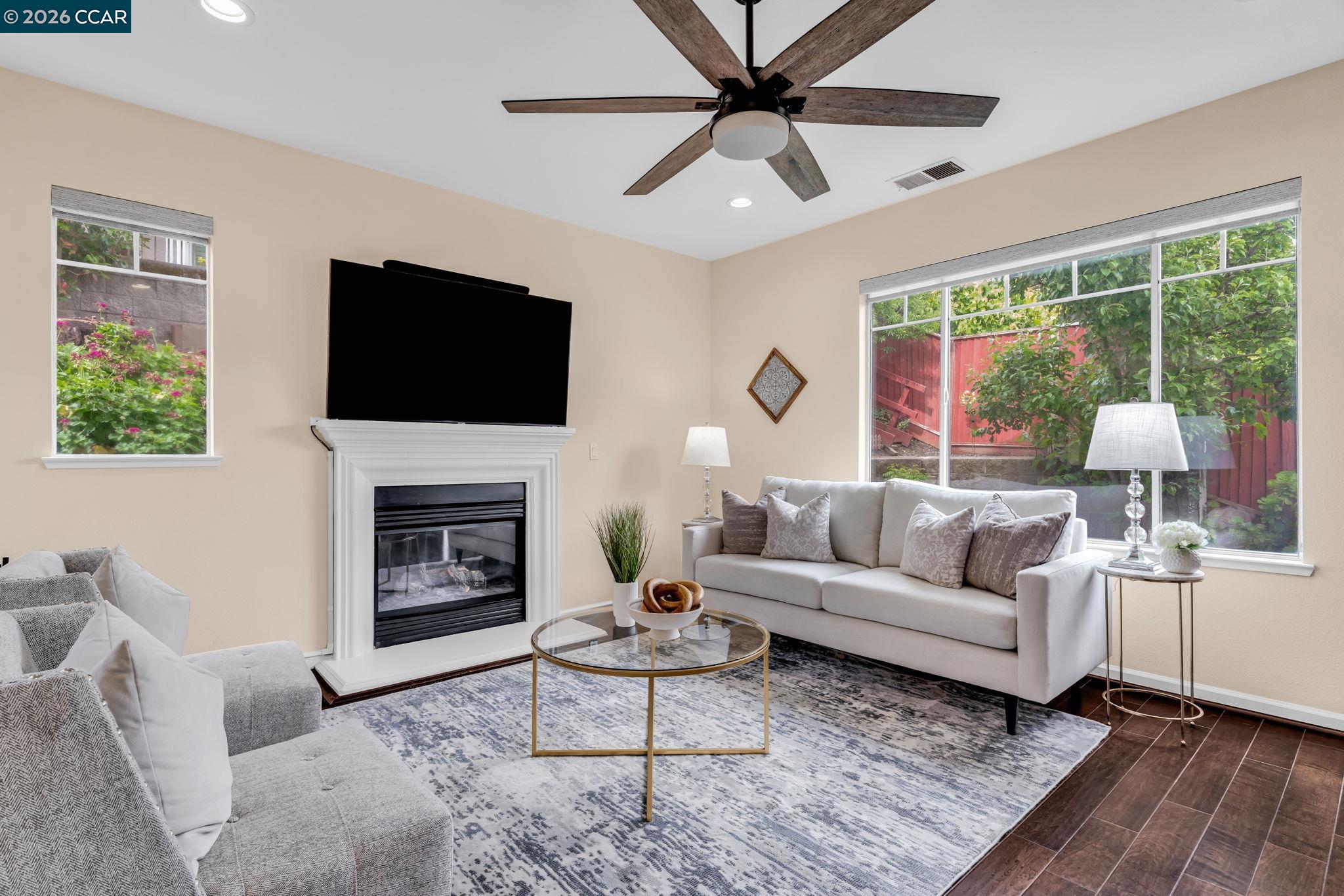 125 Shadowhill Cir