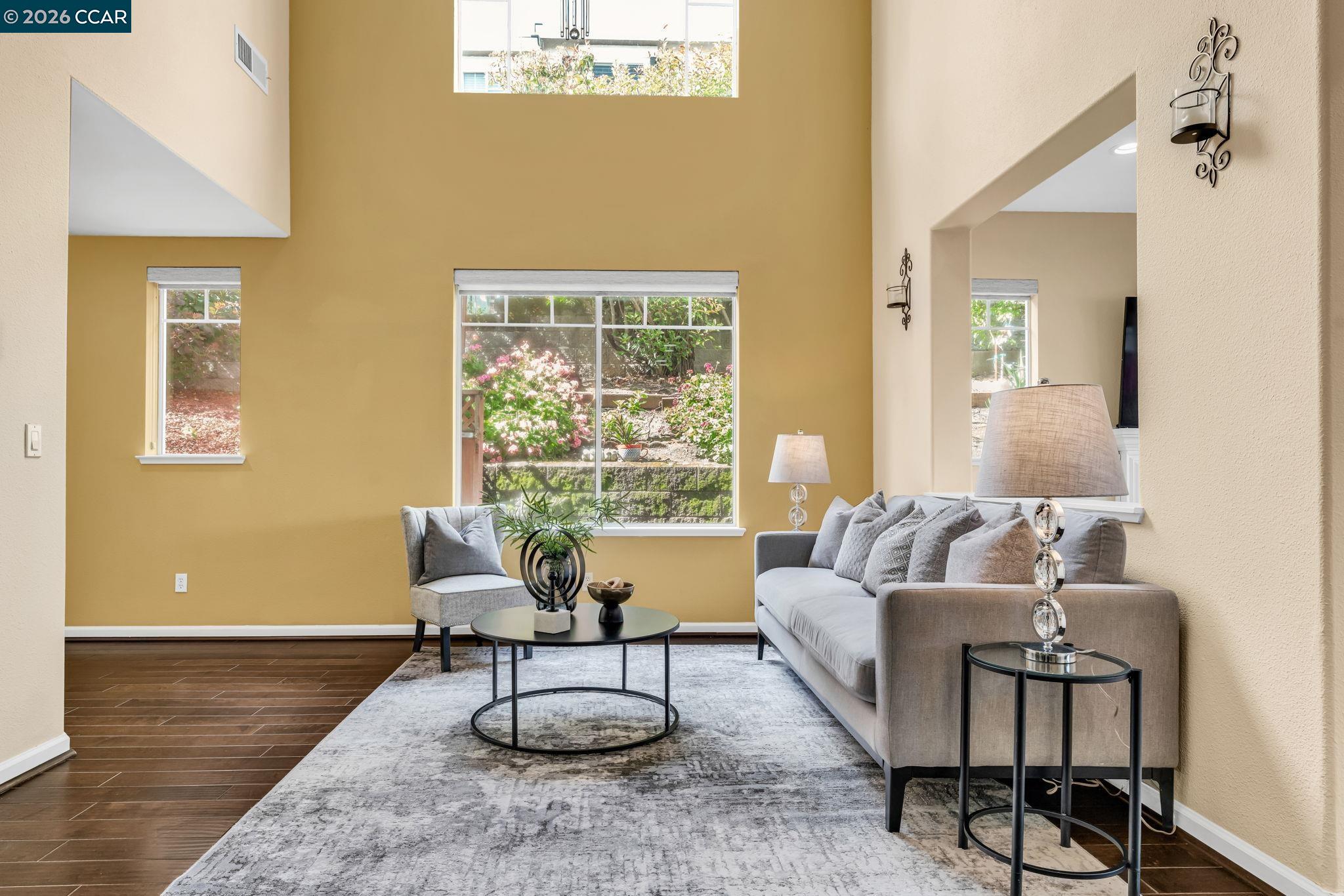 125 Shadowhill Cir