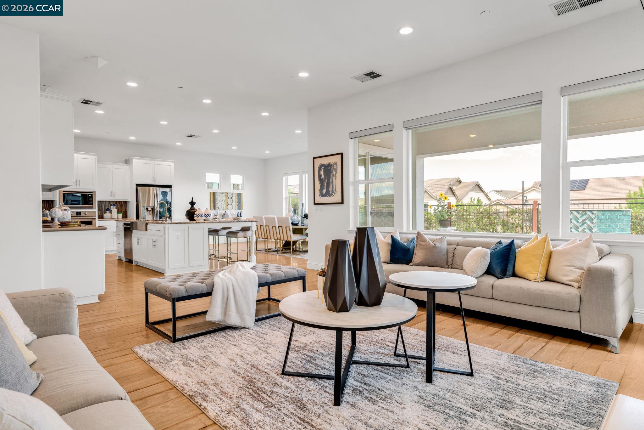 6937 Atlas Peak Dr