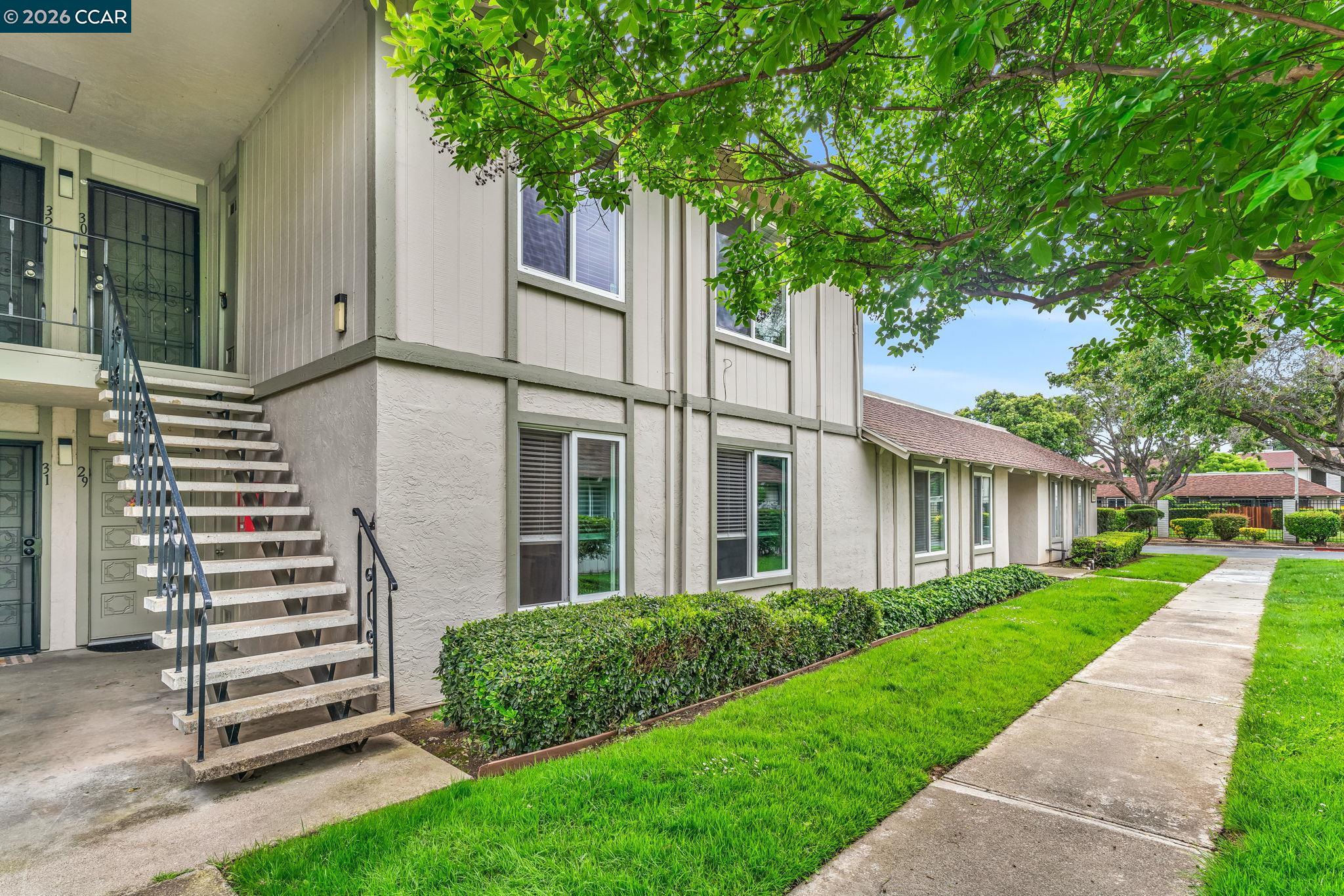 825 Oak Grove Rd # 30