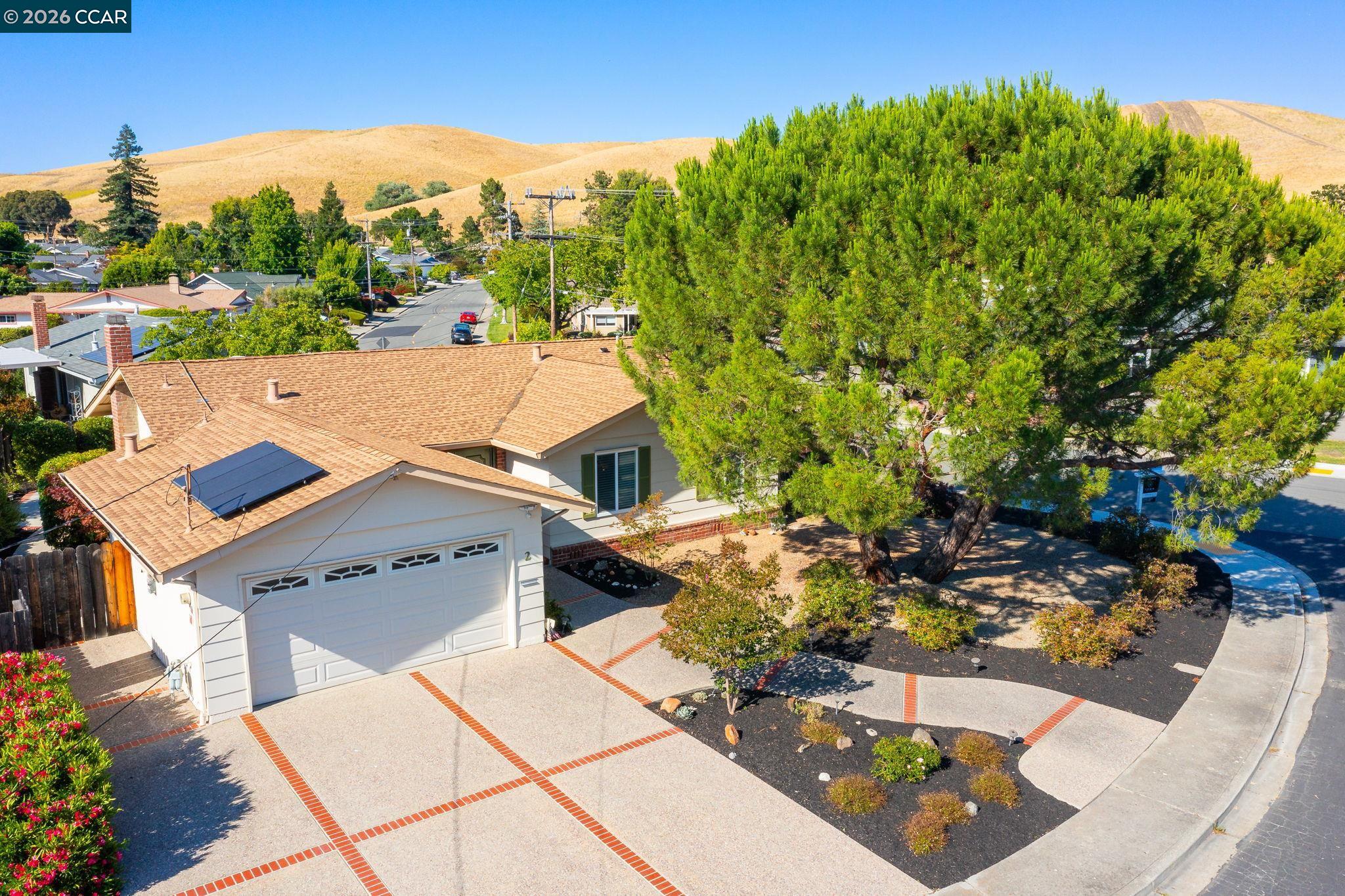 2 Craydon Ct