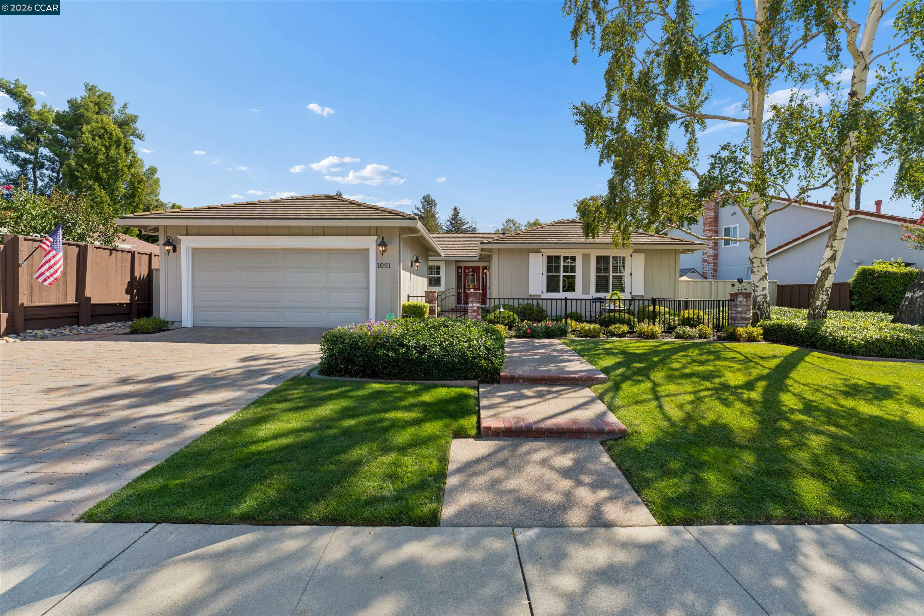 1091 Harvest Cir