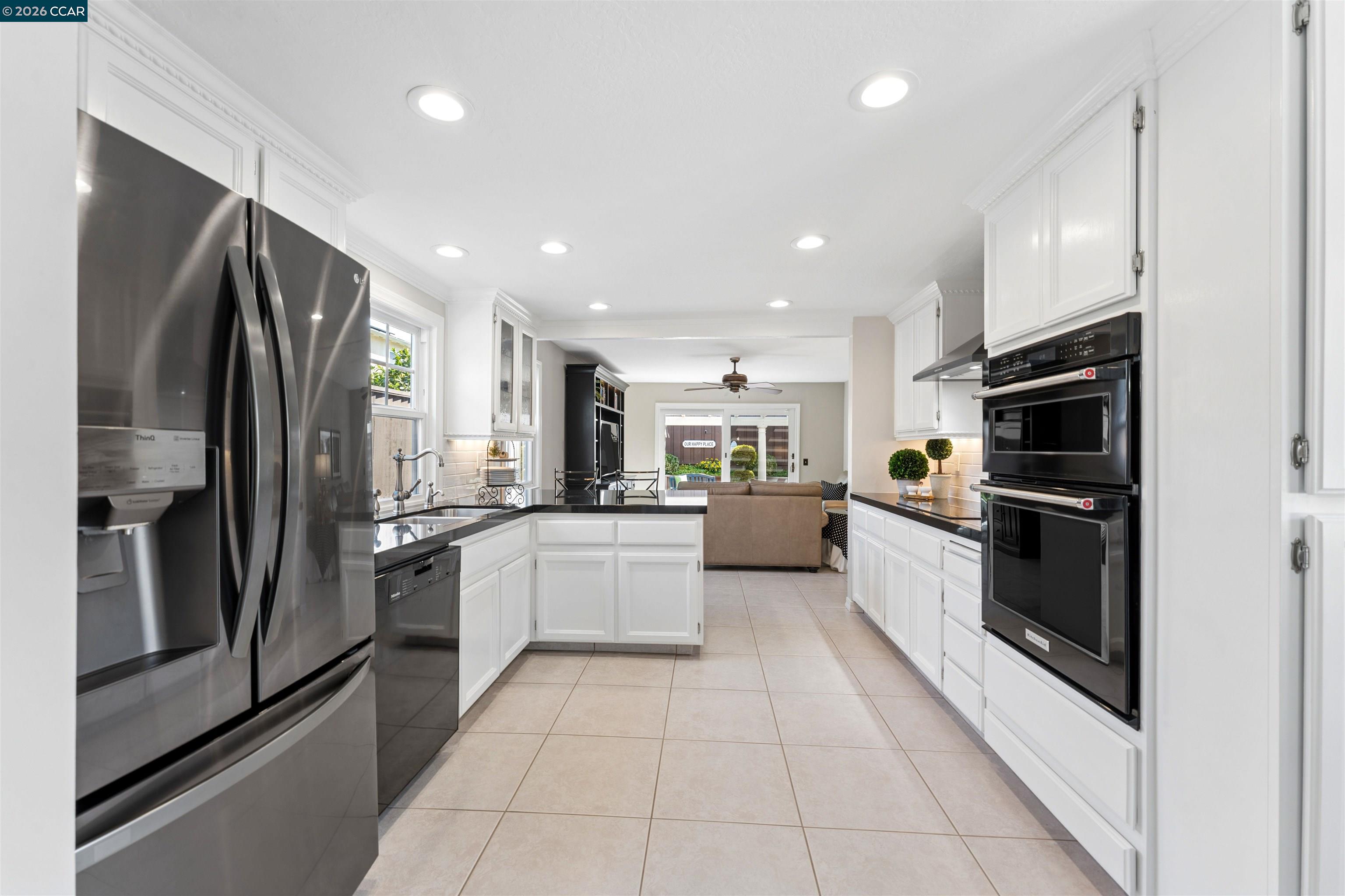 1091 Harvest Cir