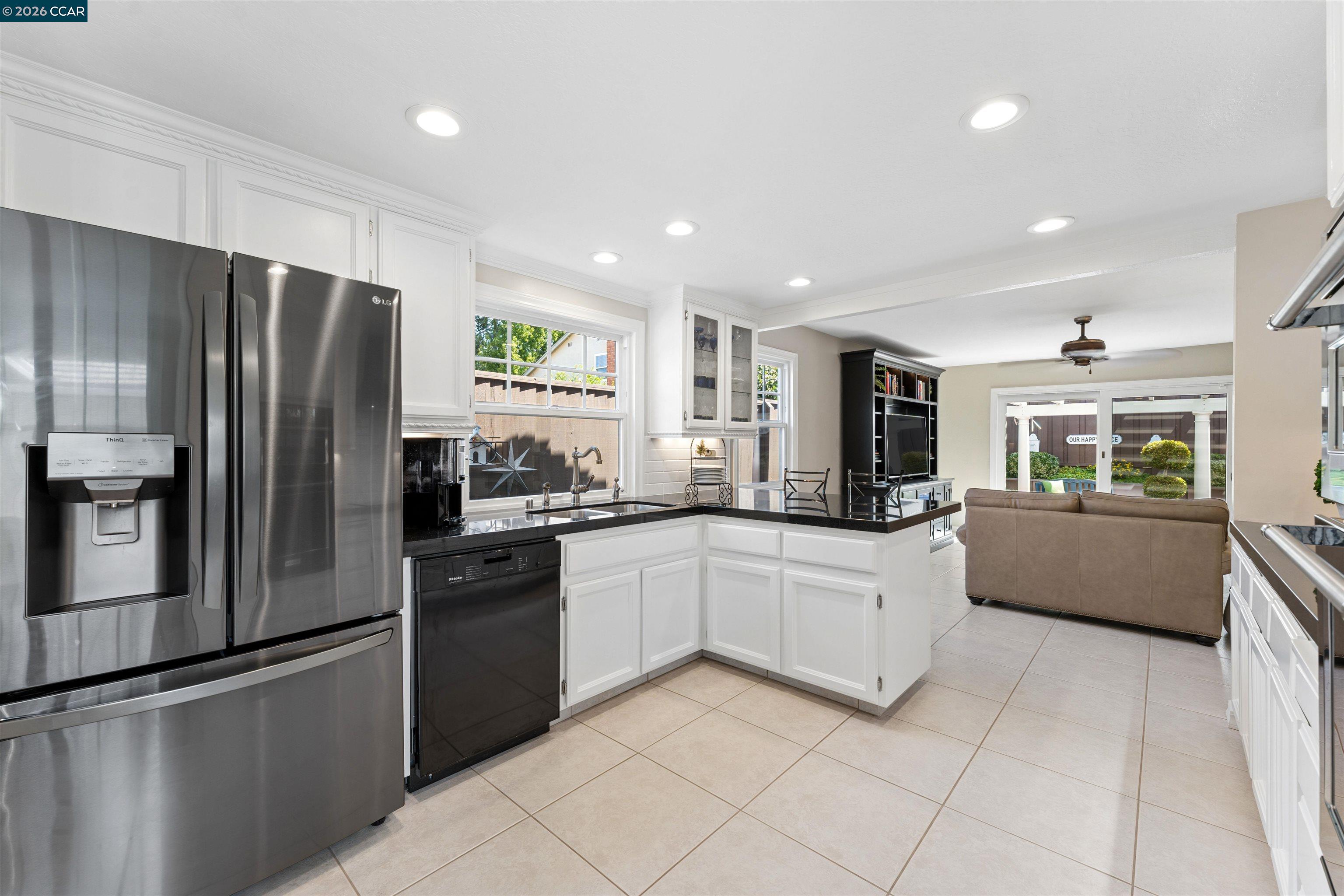 1091 Harvest Cir