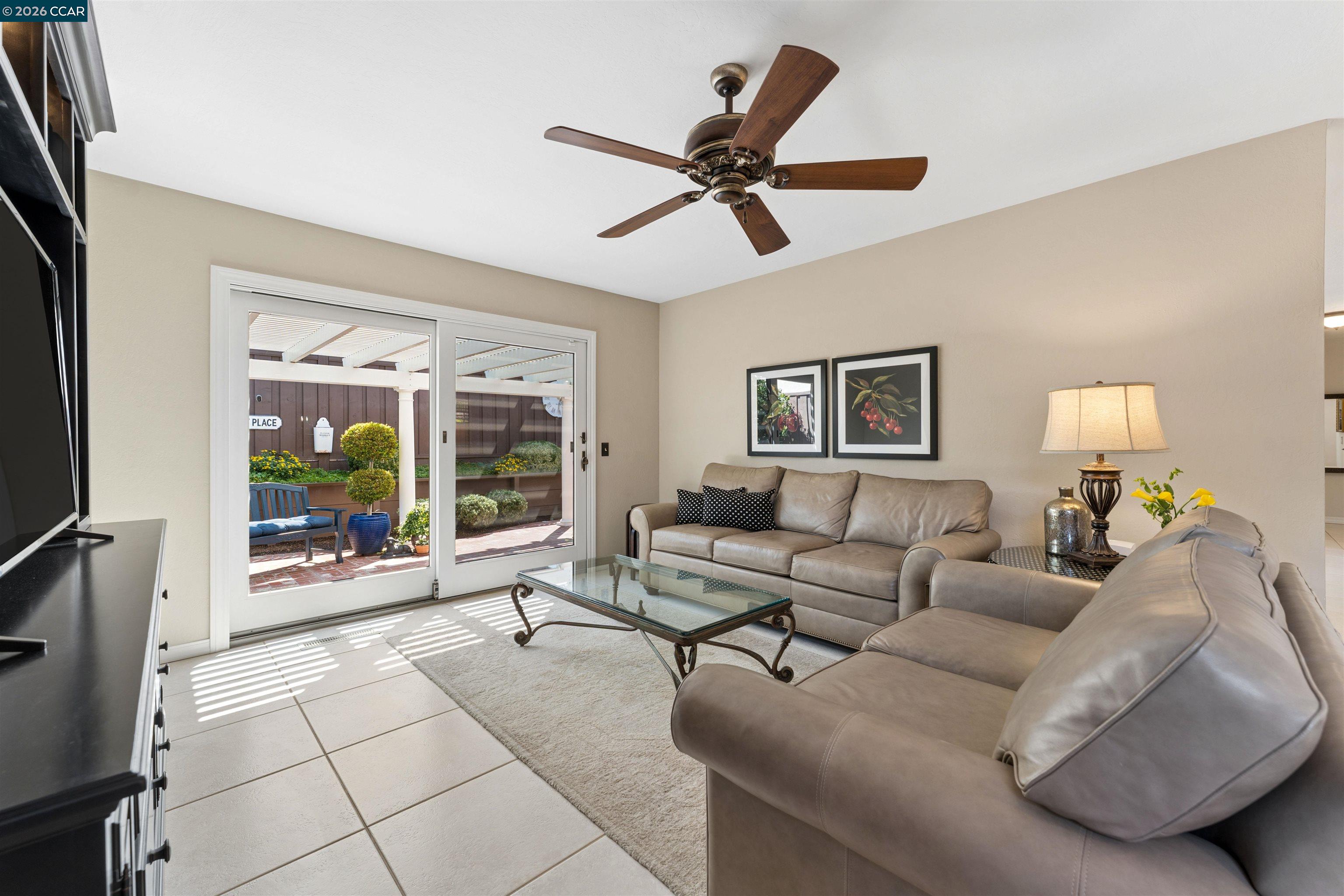 1091 Harvest Cir